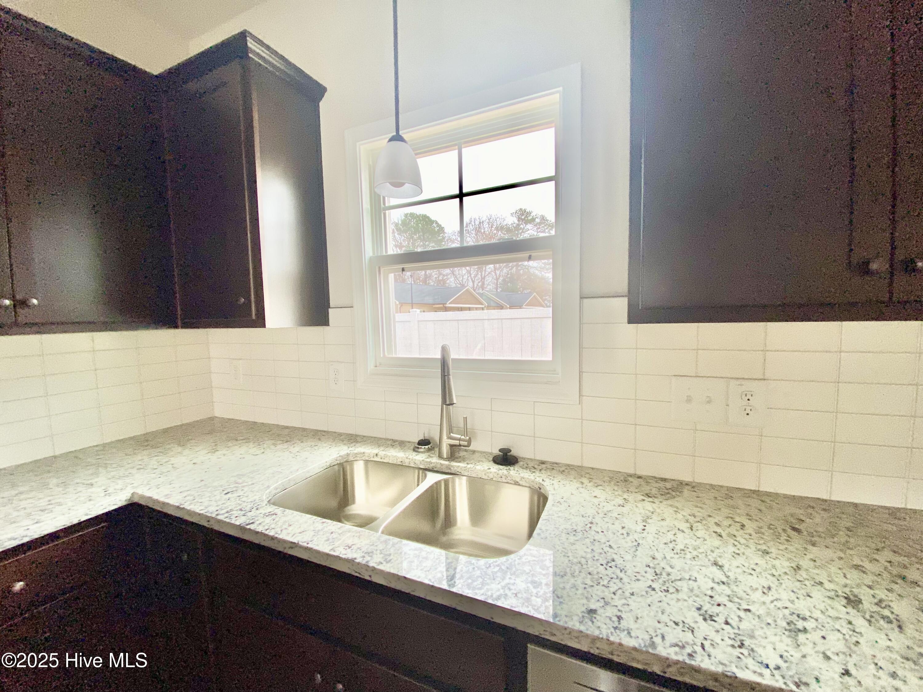 36 Kevior Avenue Property Photo 10
