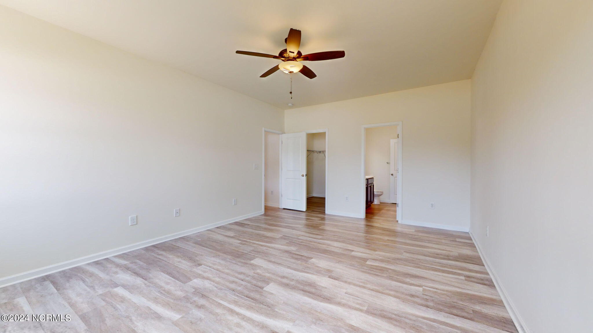 3185 Streamside Lane Property Photo 18