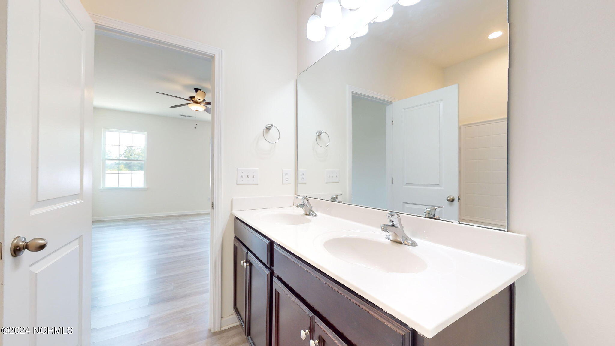 3185 Streamside Lane Property Photo 21