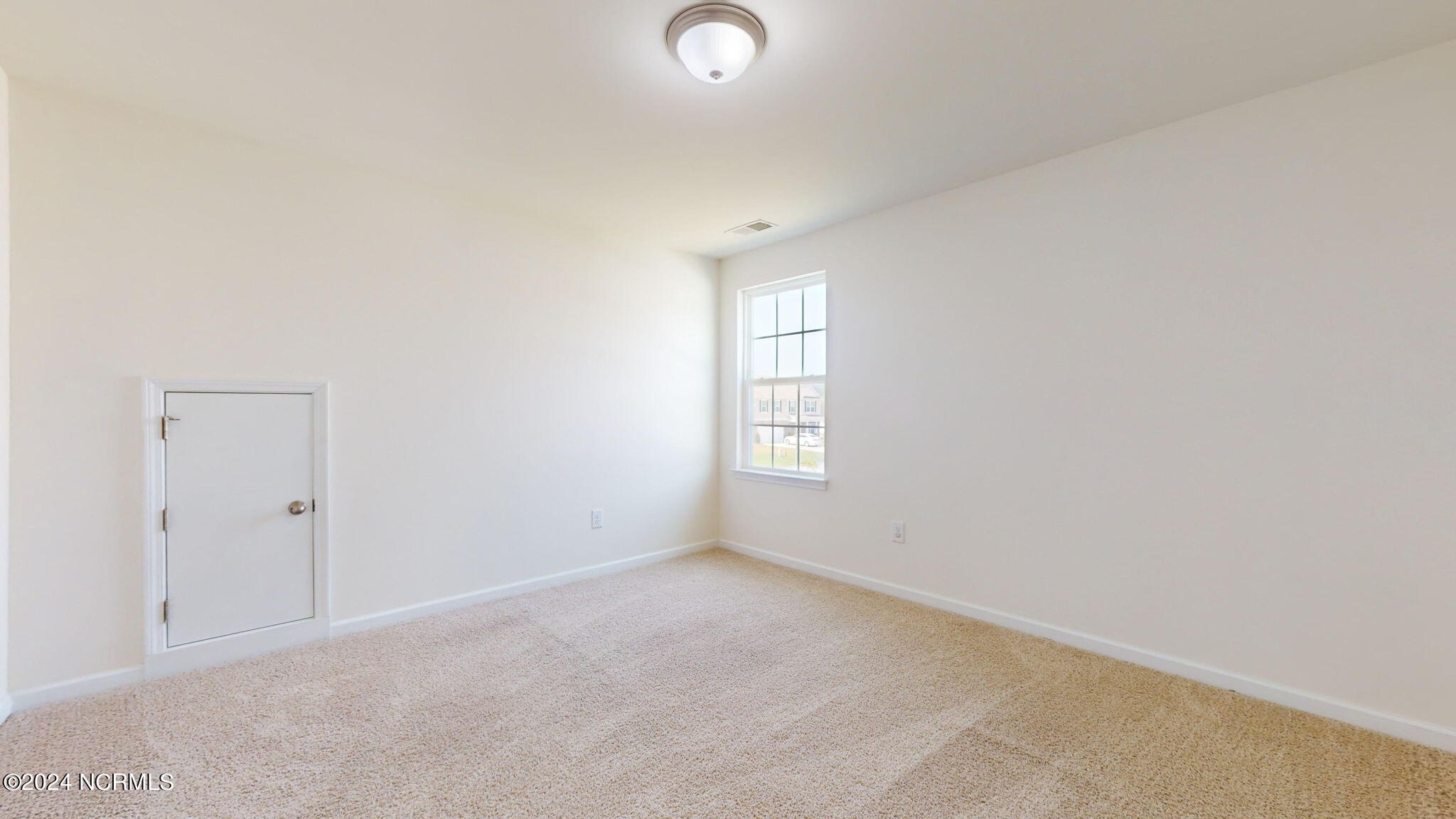3185 Streamside Lane Property Photo 28