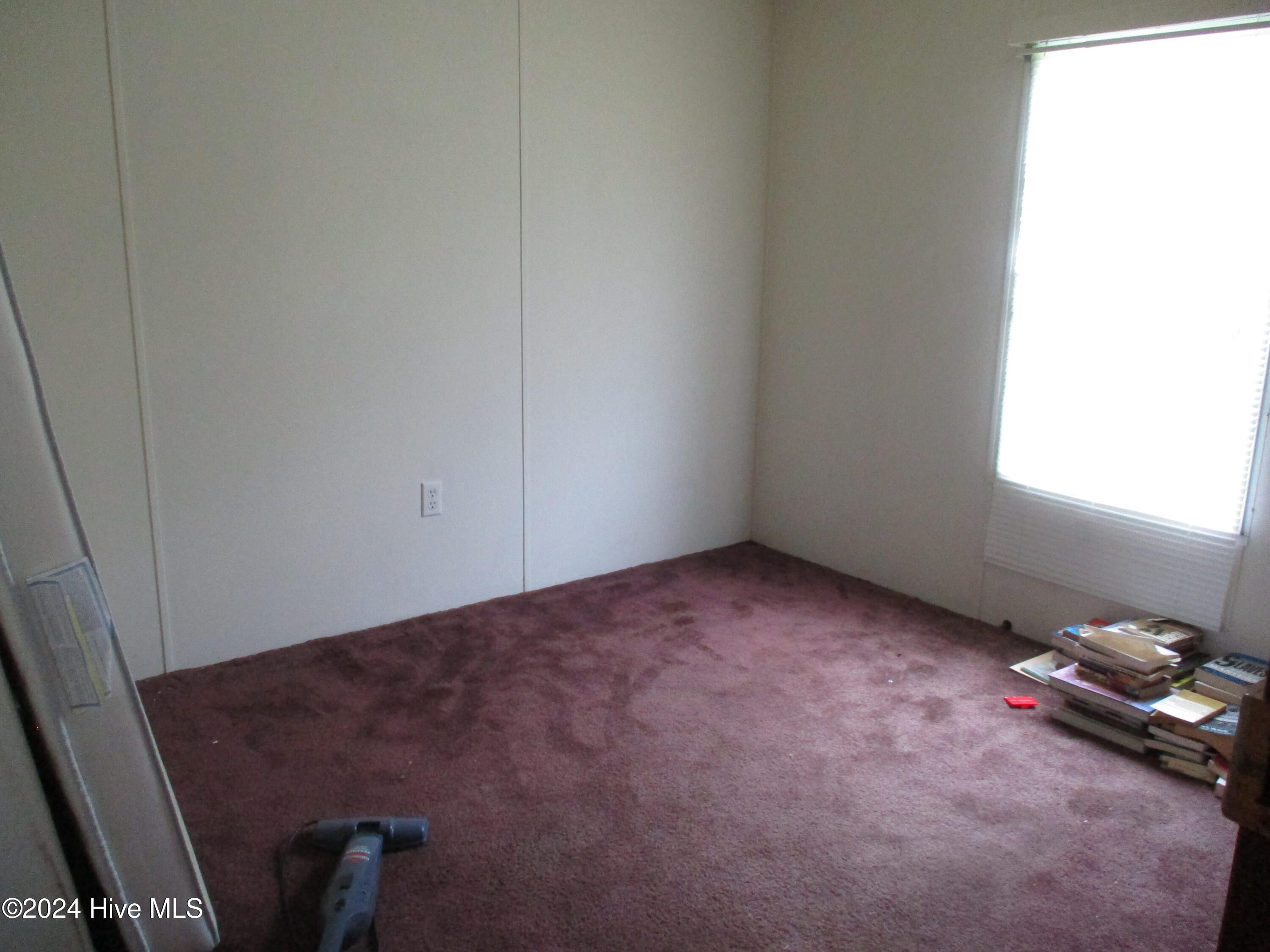 391 Fourth Street Property Photo 5