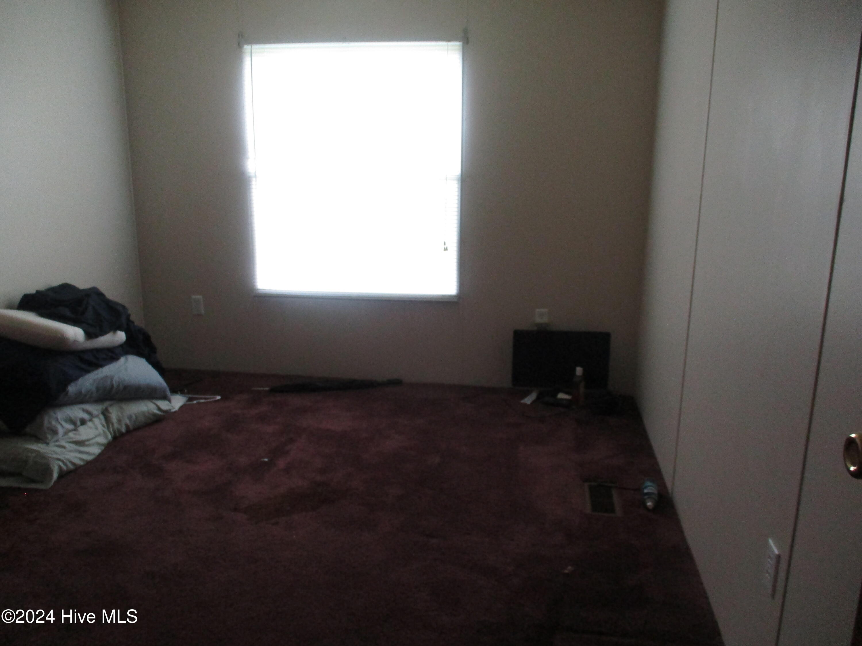 391 Fourth Street Property Photo 6