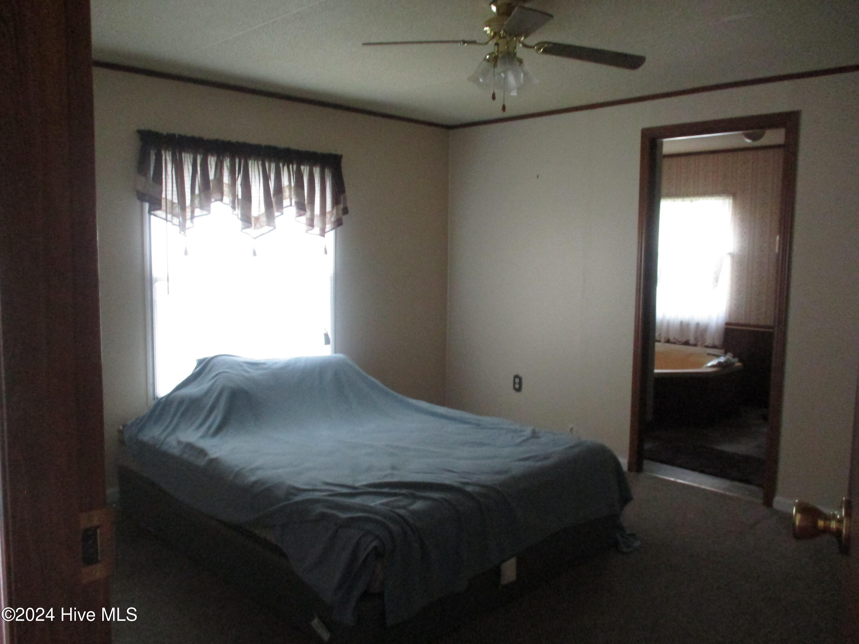 391 Fourth Street Property Photo 7