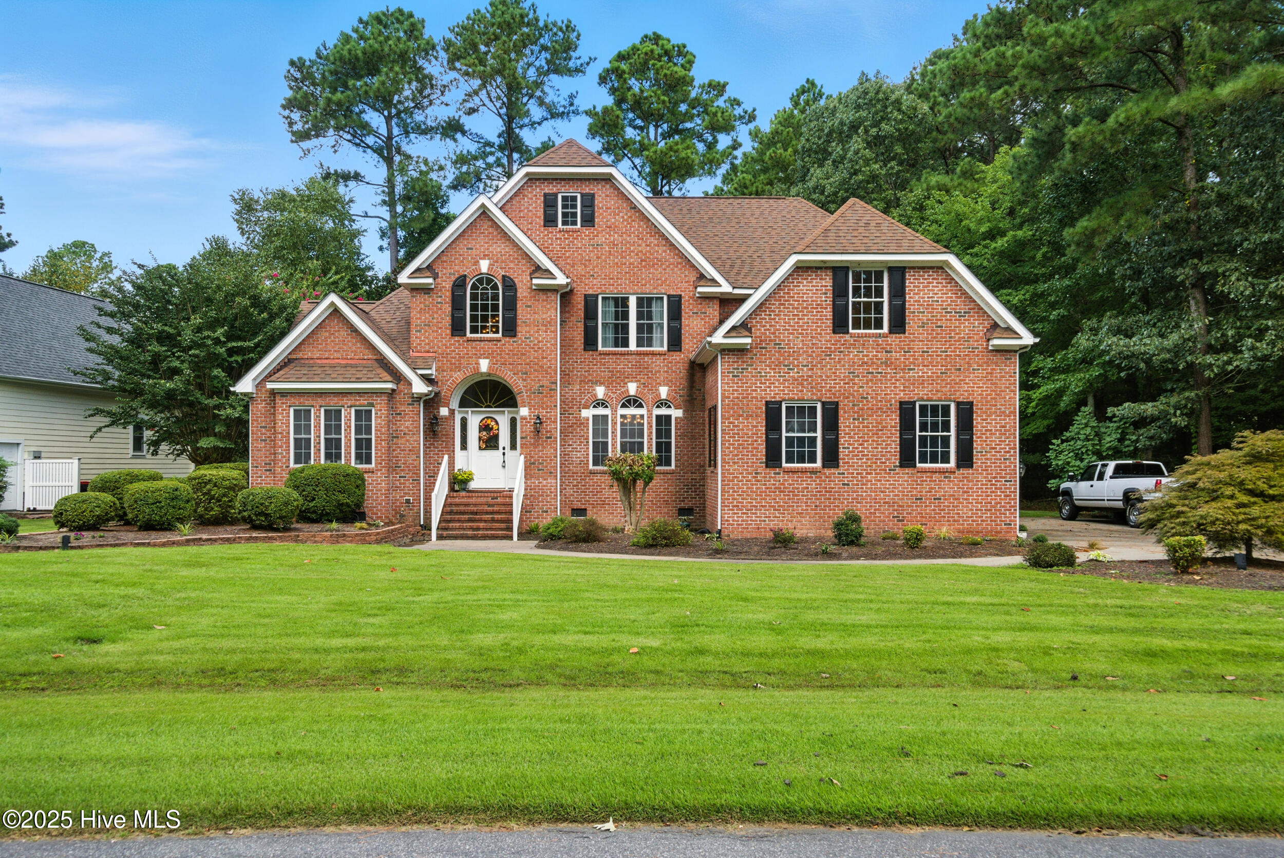 120 New River Drive Property Photo 1