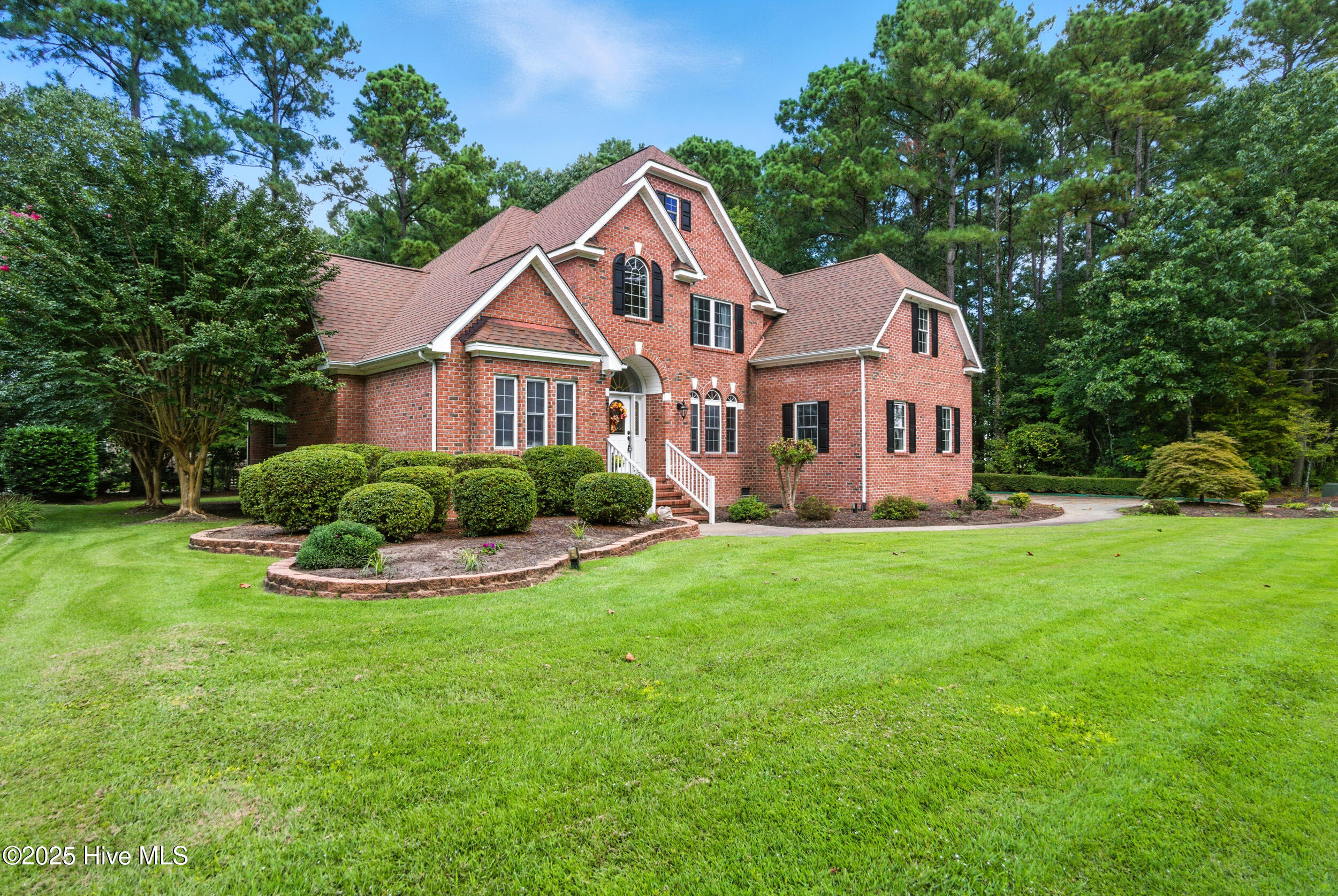 120 New River Drive Property Photo 2
