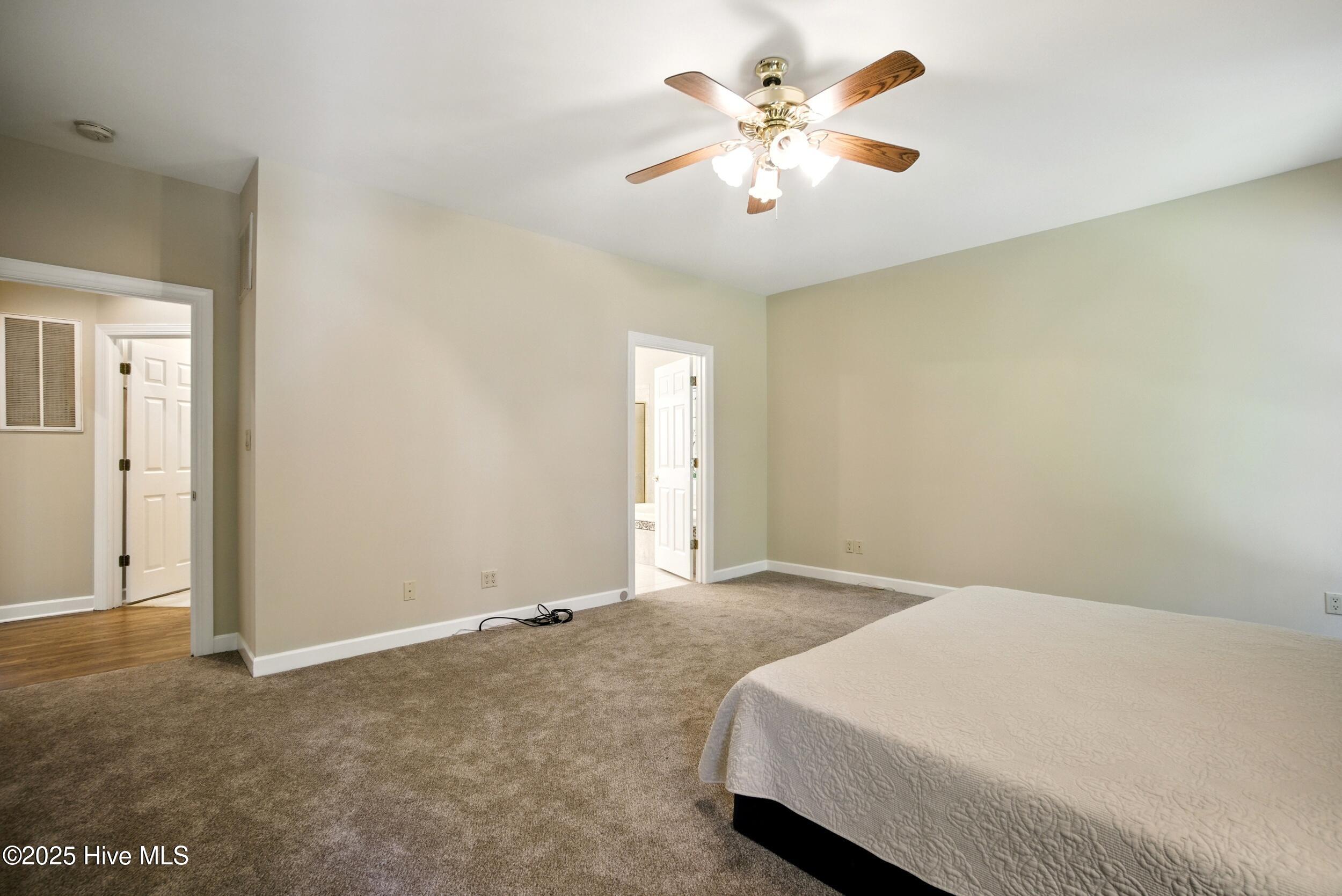 120 New River Drive Property Photo 22
