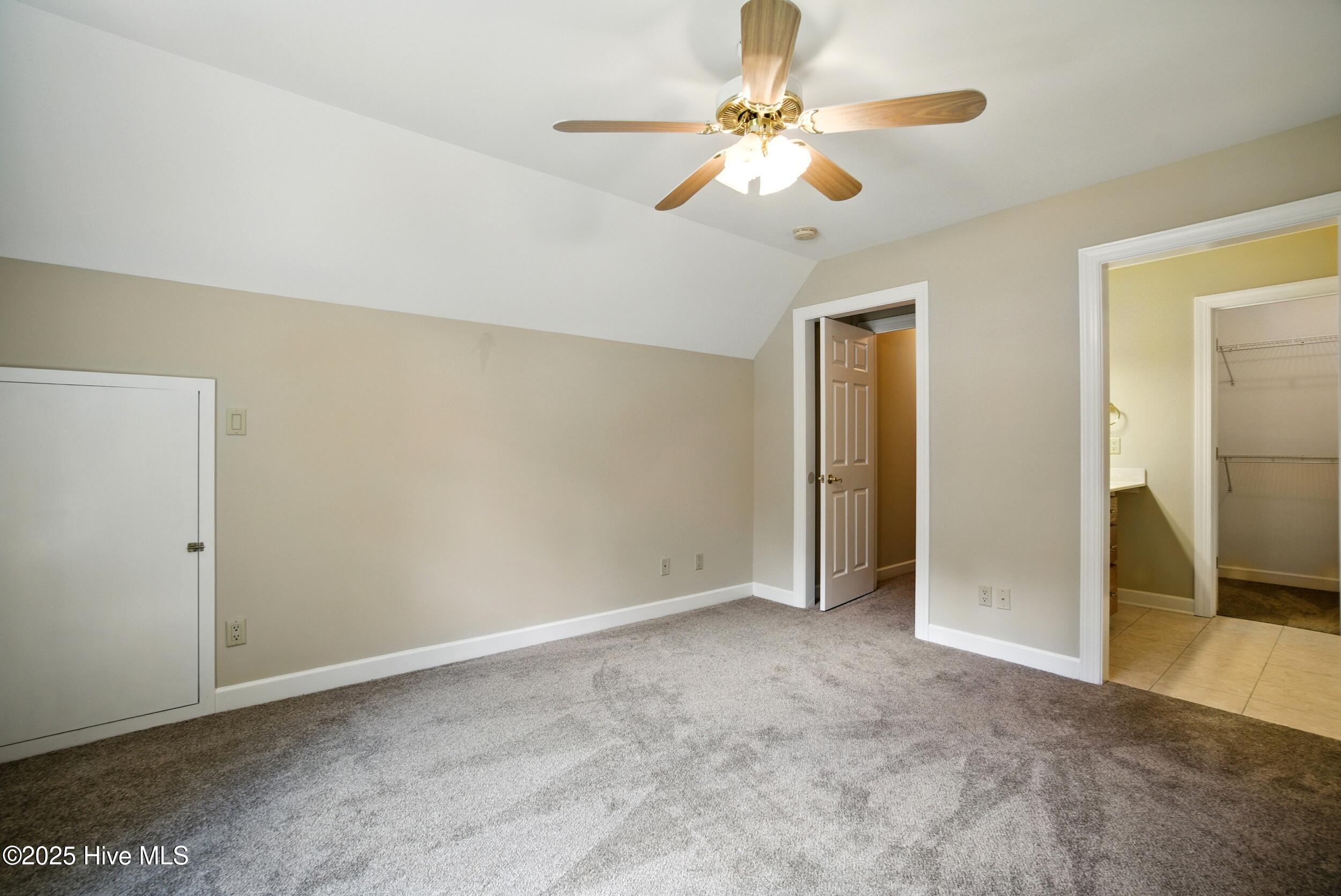 120 New River Drive Property Photo 37