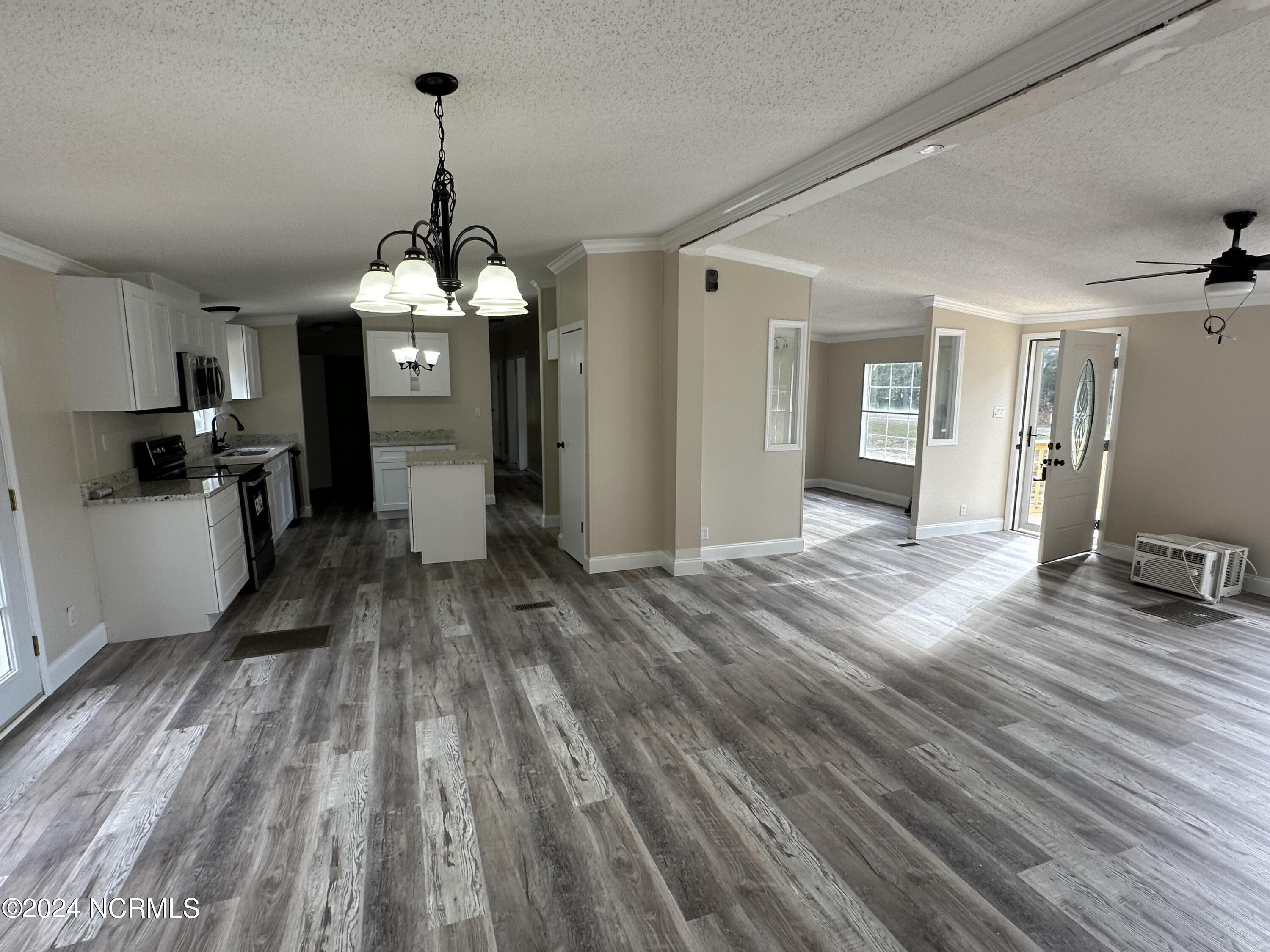 14501 Austin Circle Property Photo 7