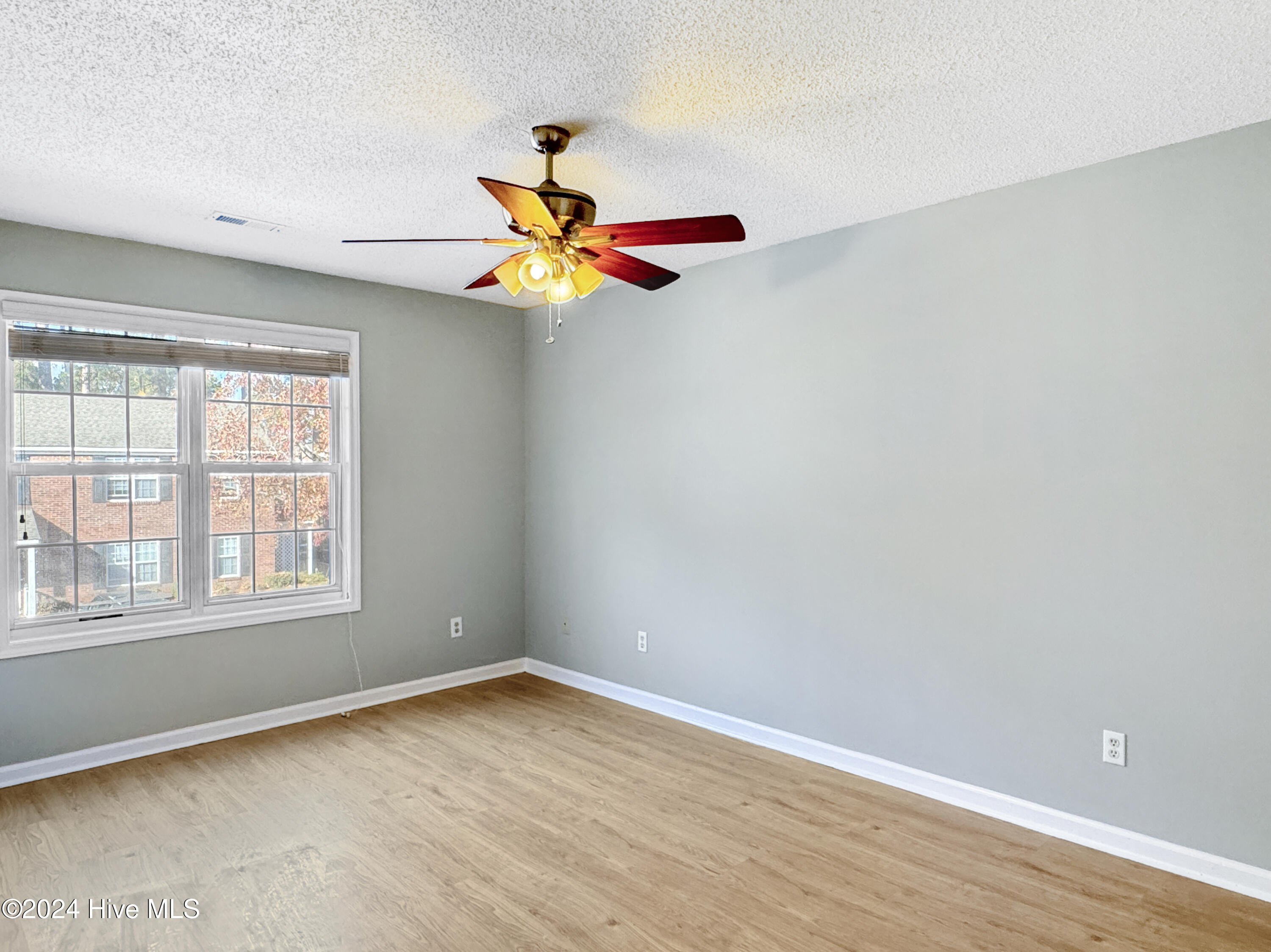 5036 Lamppost Circle Property Photo 21