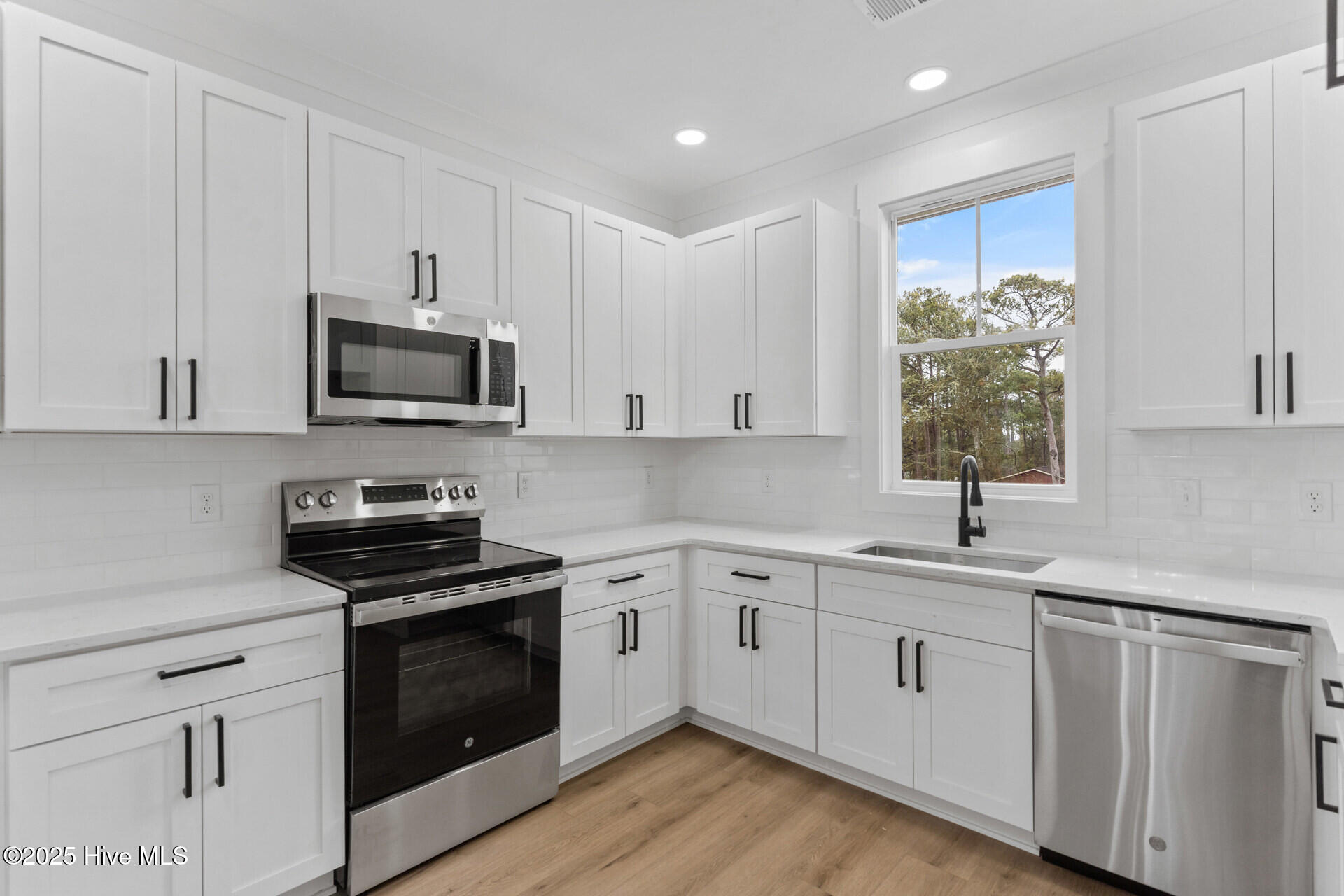 3004 W Oak Island Drive Property Photo 14