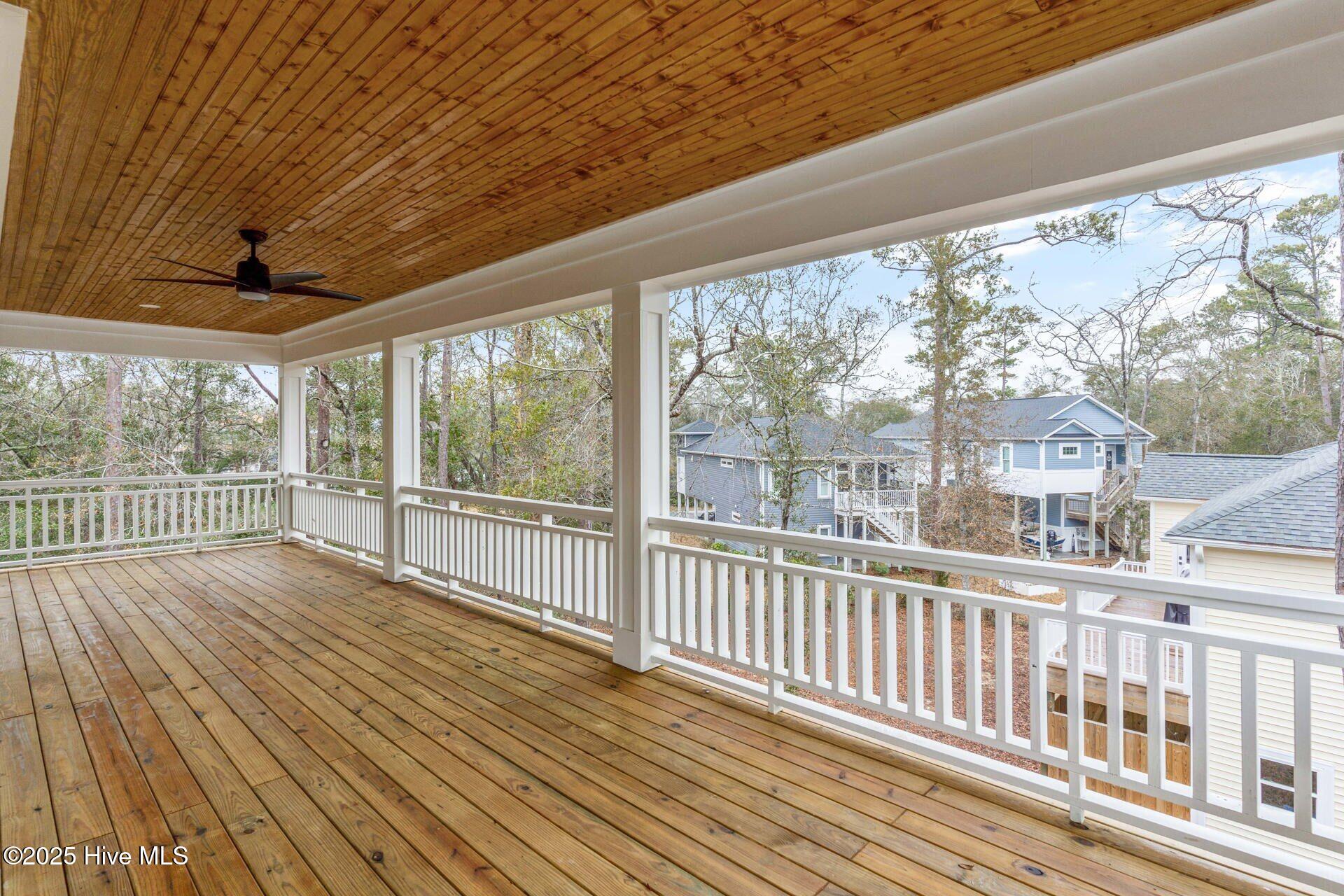 3004 W Oak Island Drive Property Photo 19