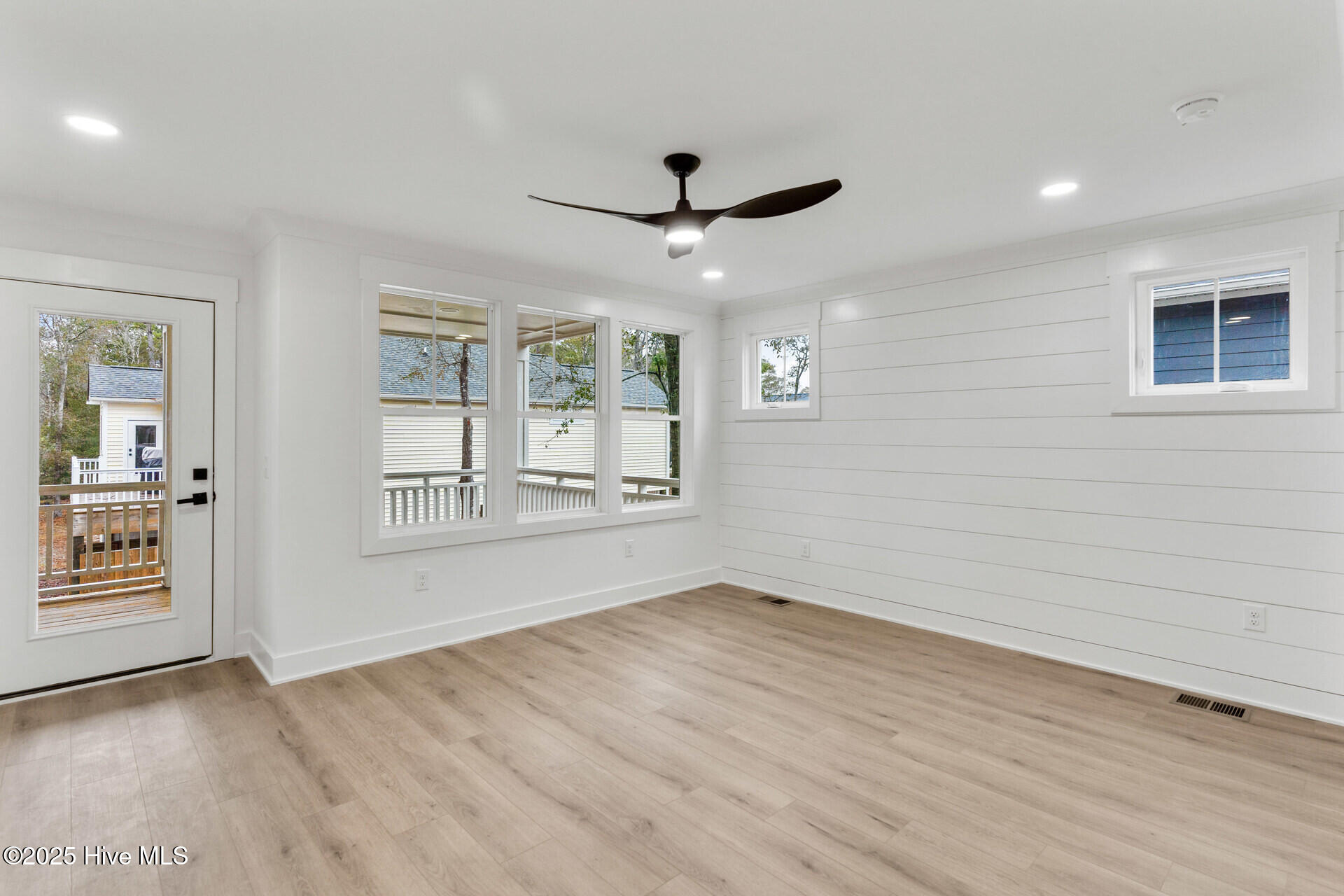 3004 W Oak Island Drive Property Photo 26