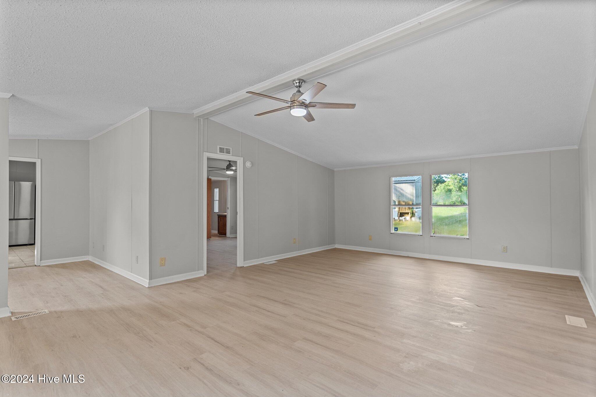 2813 Cindy Street Property Photo 7