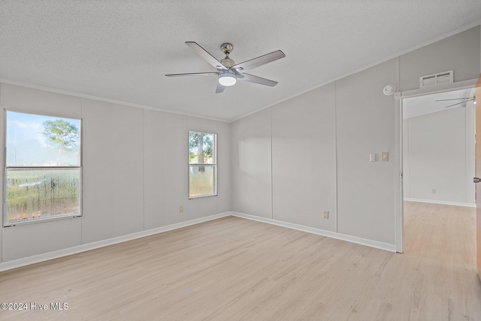 2813 Cindy Street Property Photo 15