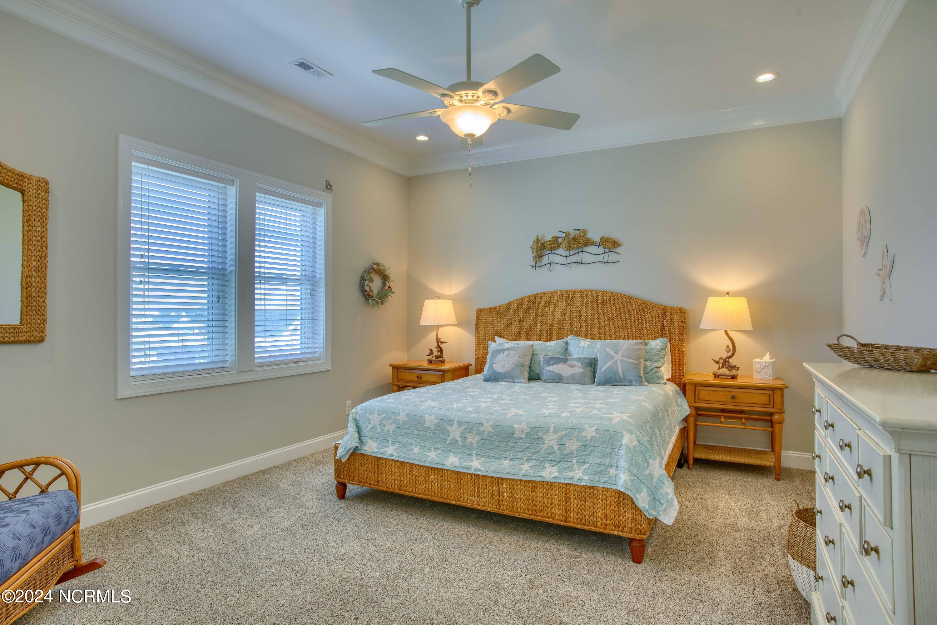 1201-1202 N Shore Drive Property Photo 56