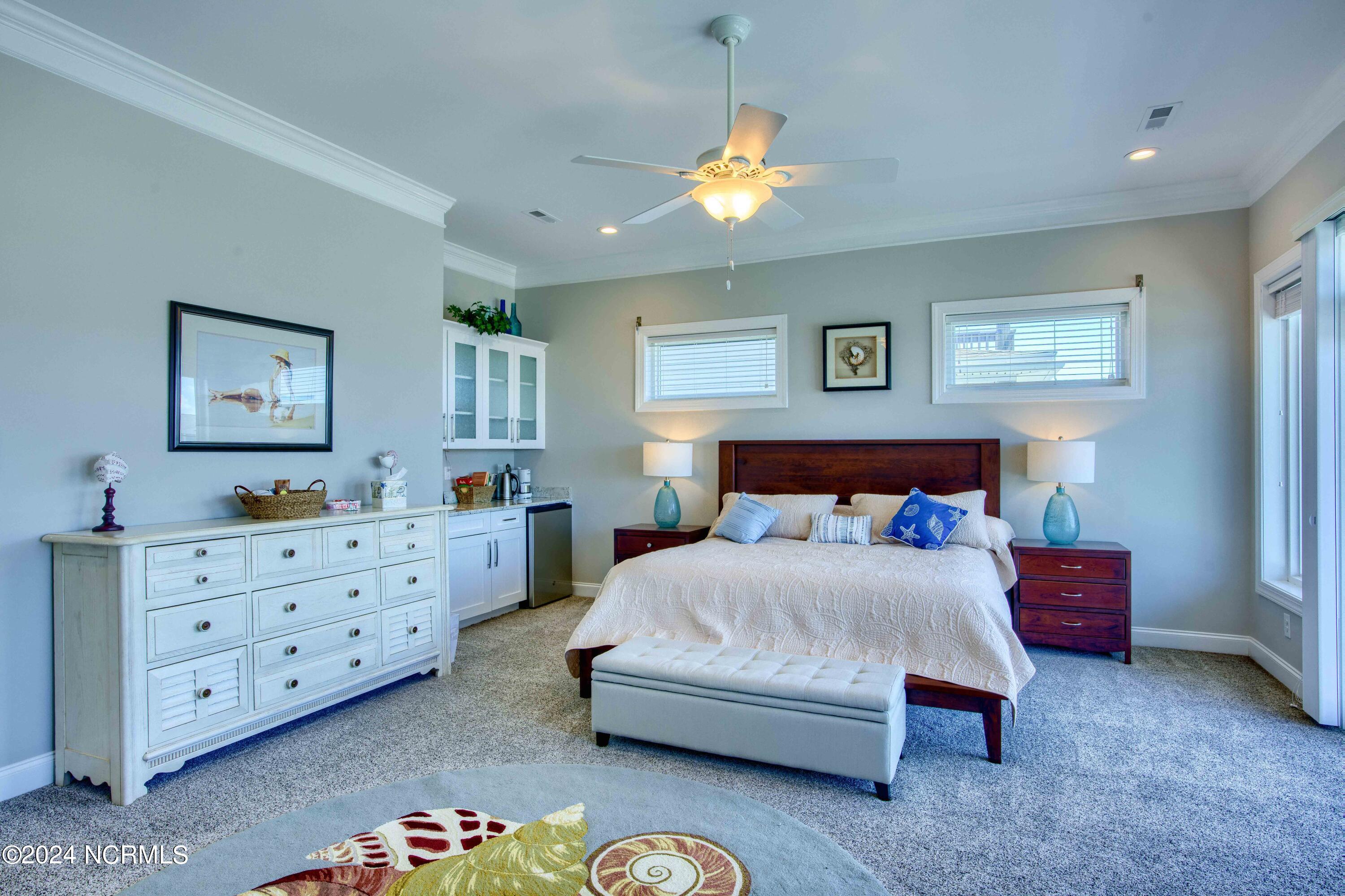 1201-1202 N Shore Drive Property Photo 64