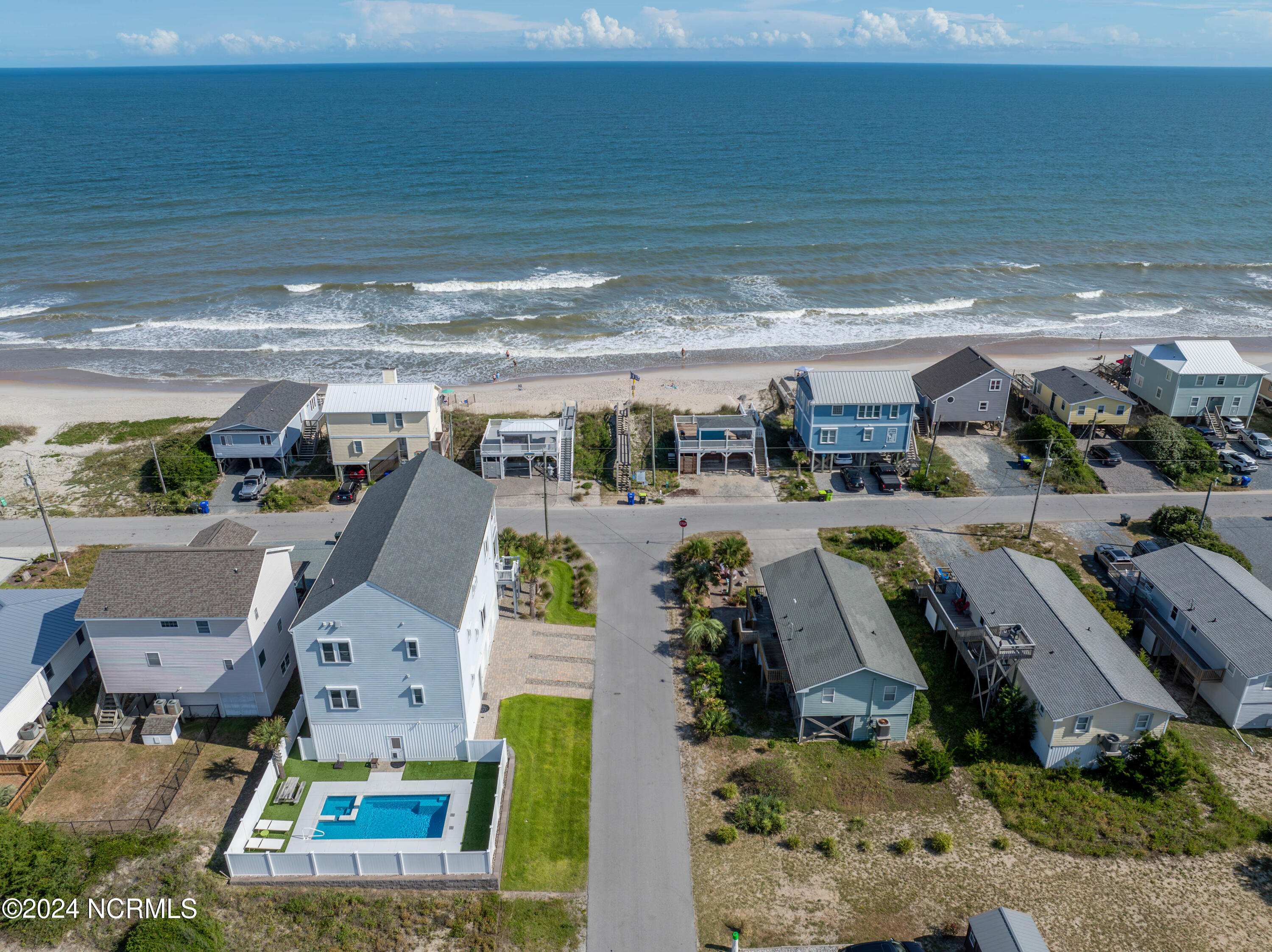 1201-1202 N Shore Drive Property Photo 83