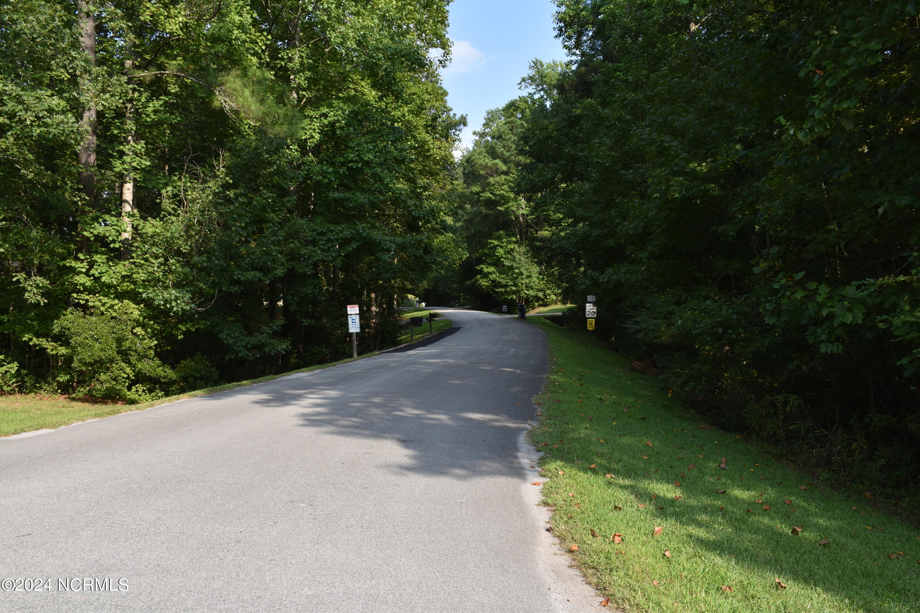 39 Hill Creek Road Property Photo 7
