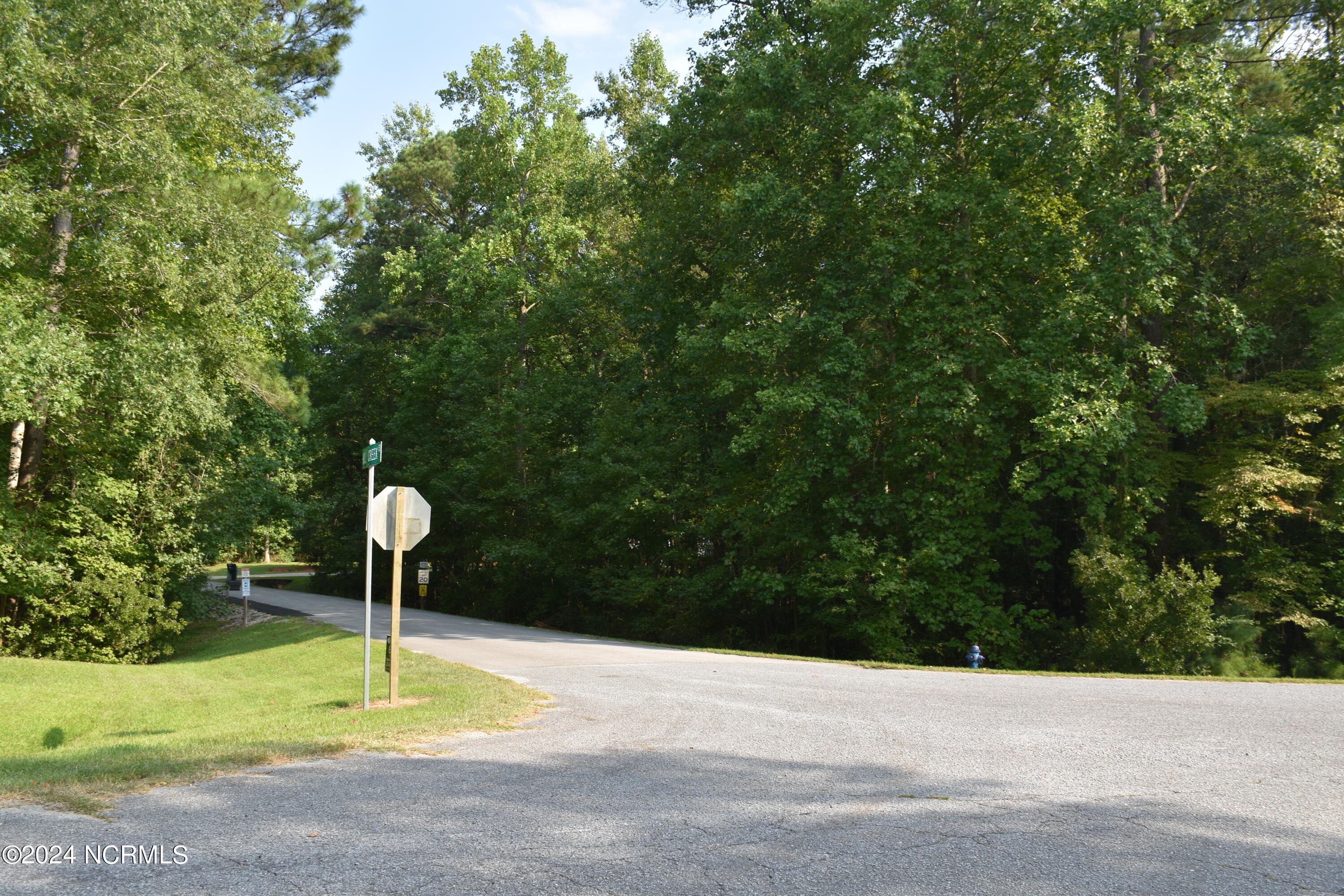 39 Hill Creek Road Property Photo 10