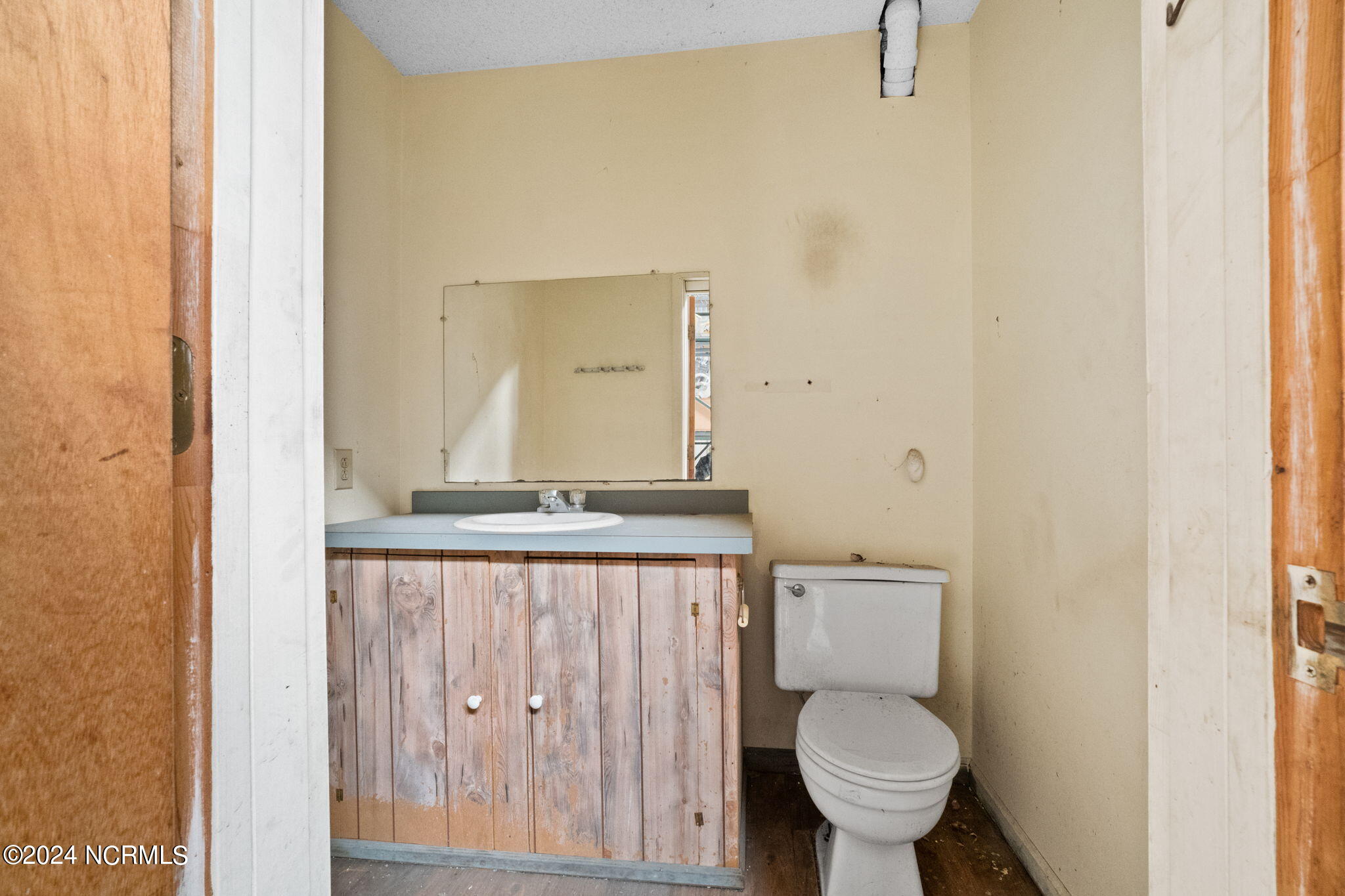4593 Long Beach Road Property Photo 28