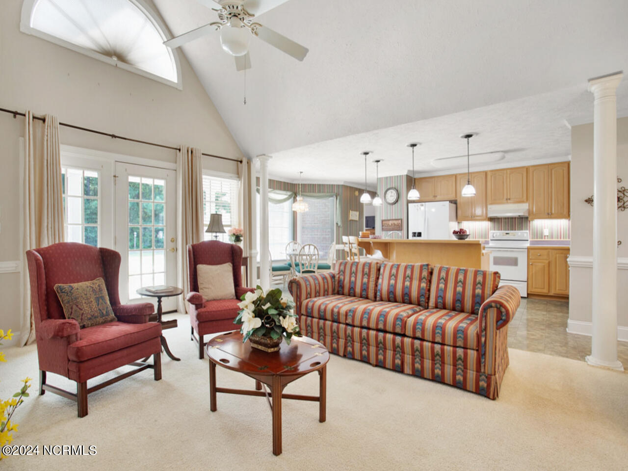 107 Knottingham Court Property Photo 14