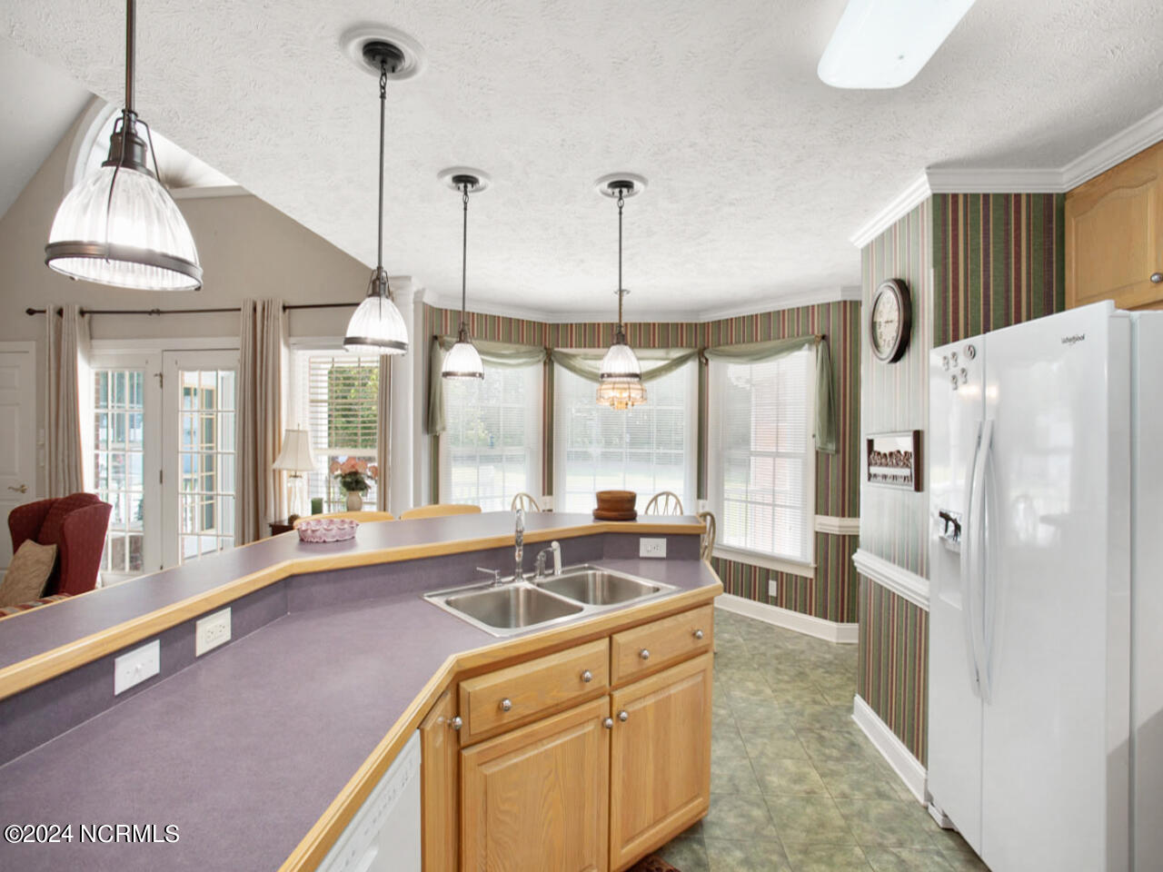 107 Knottingham Court Property Photo 20