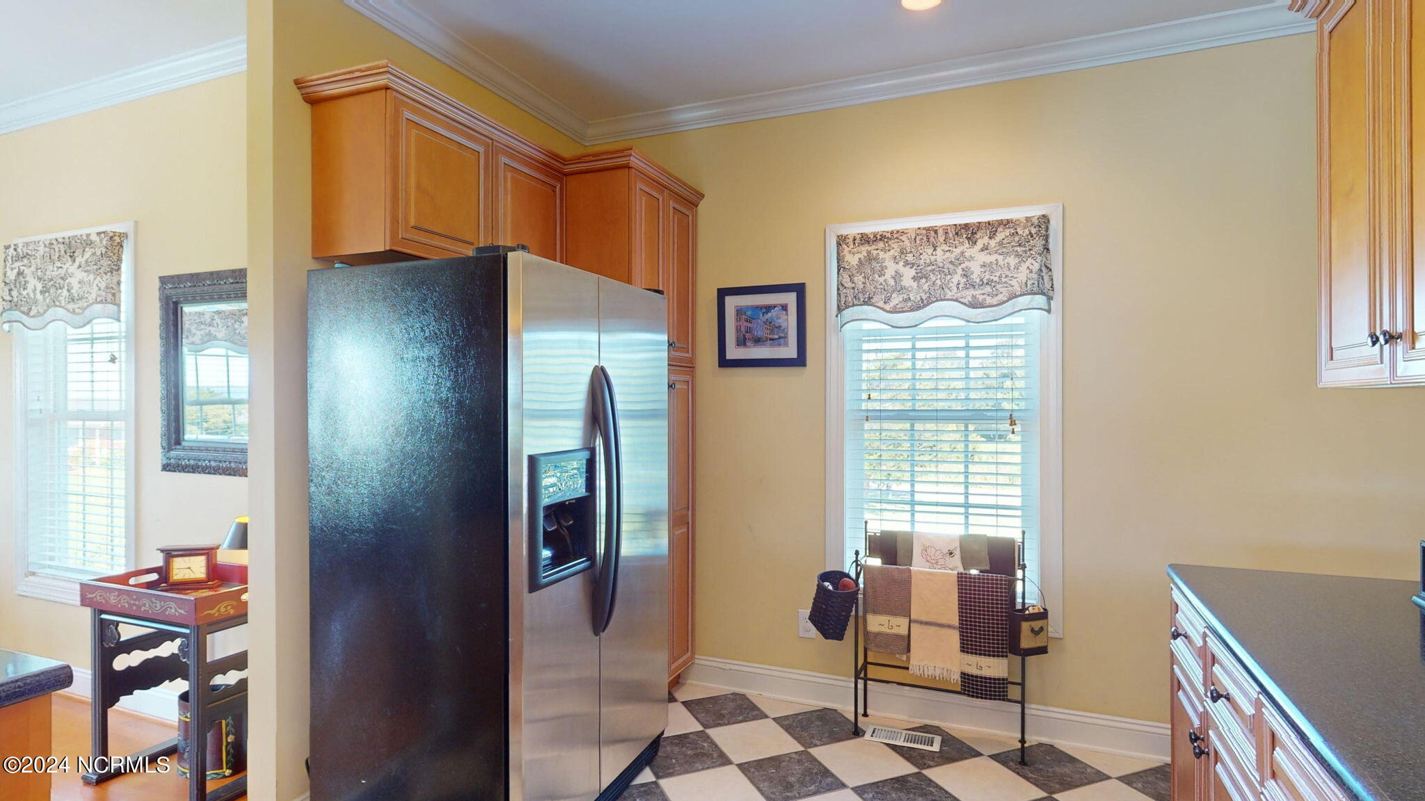 255 Oak Road Property Photo 13