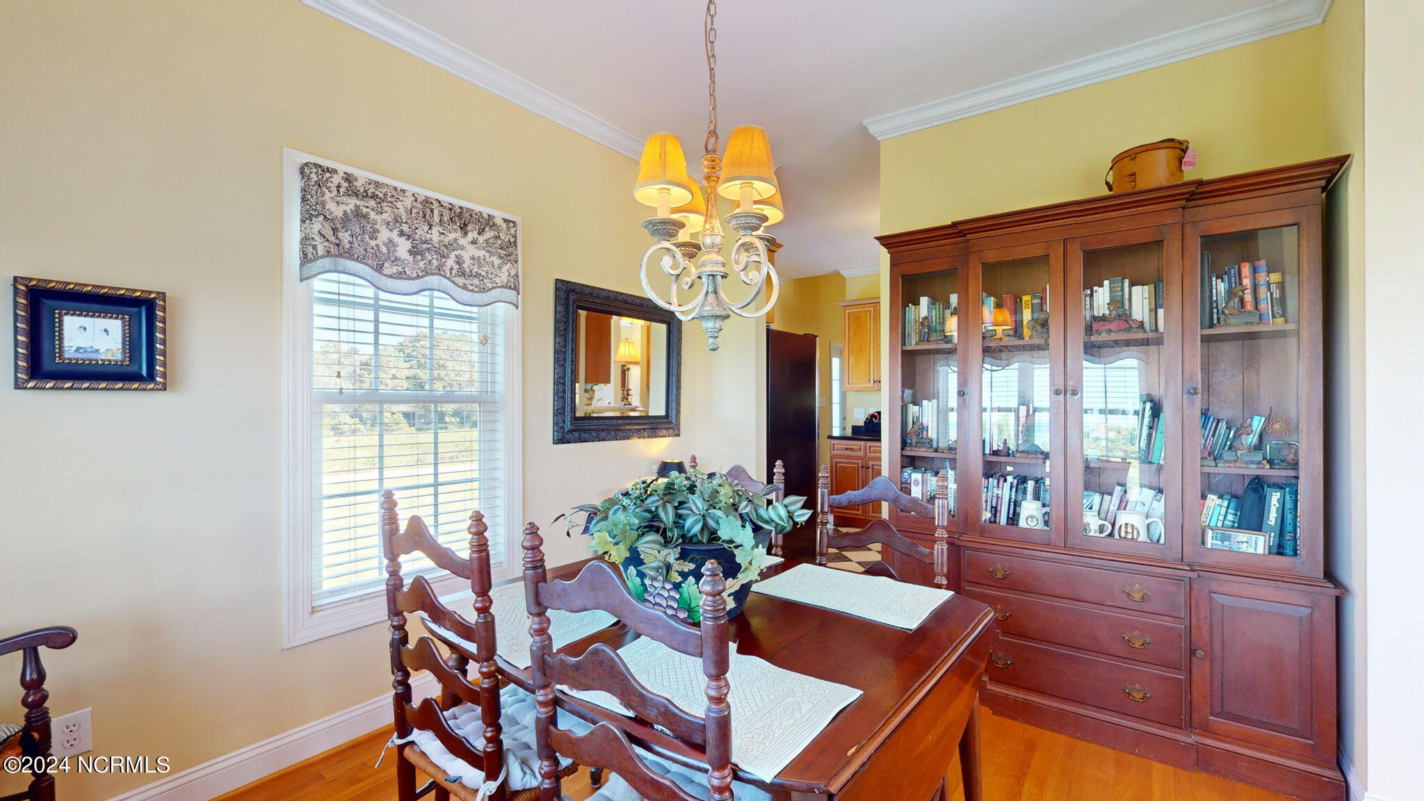 255 Oak Road Property Photo 14