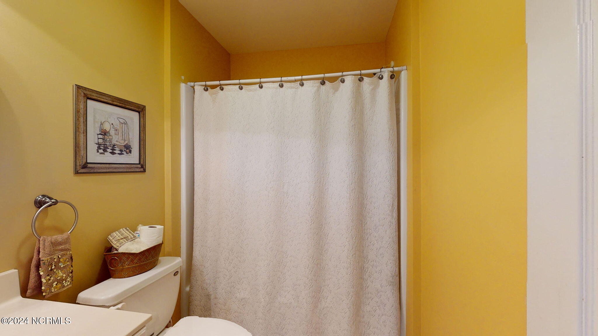 255 Oak Road Property Photo 28