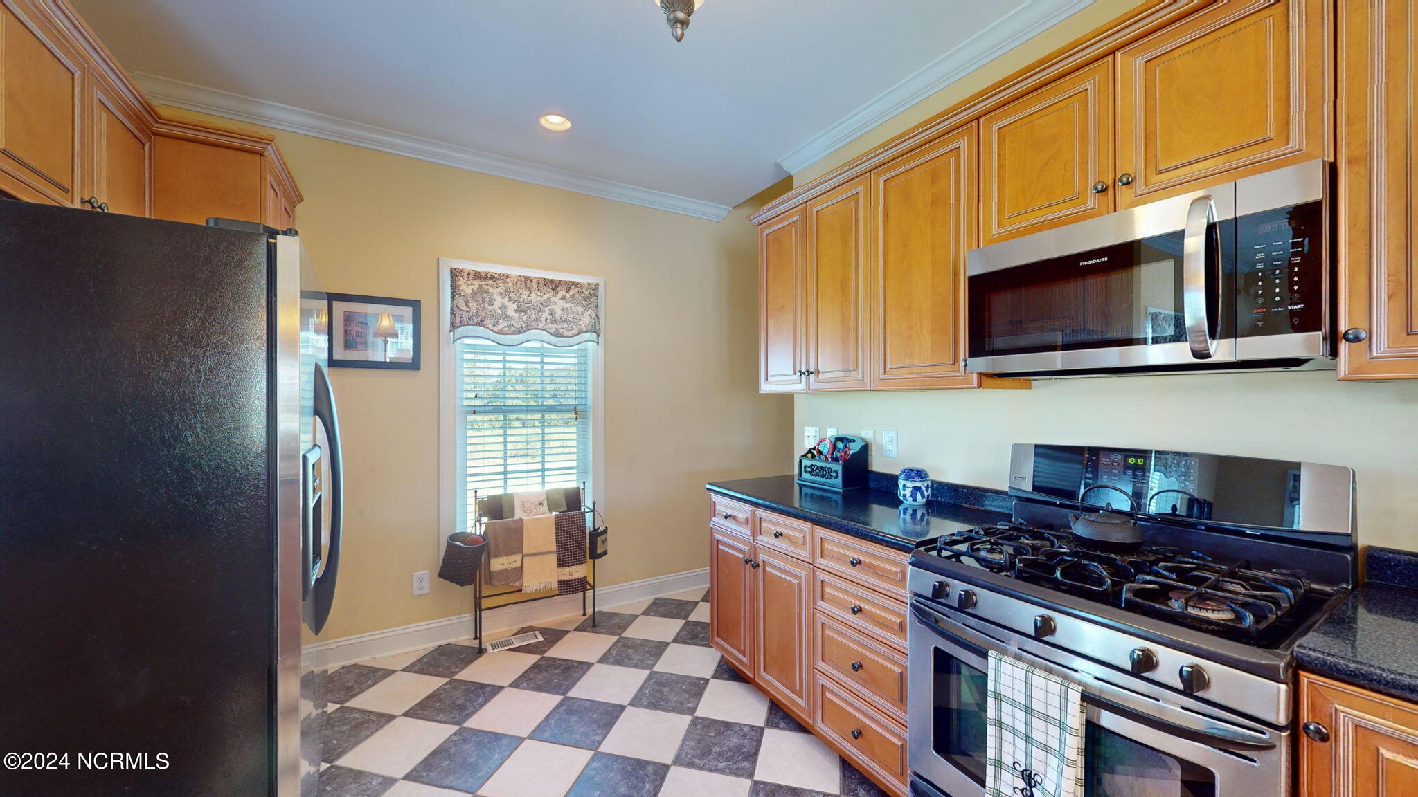 255 Oak Road Property Photo 43