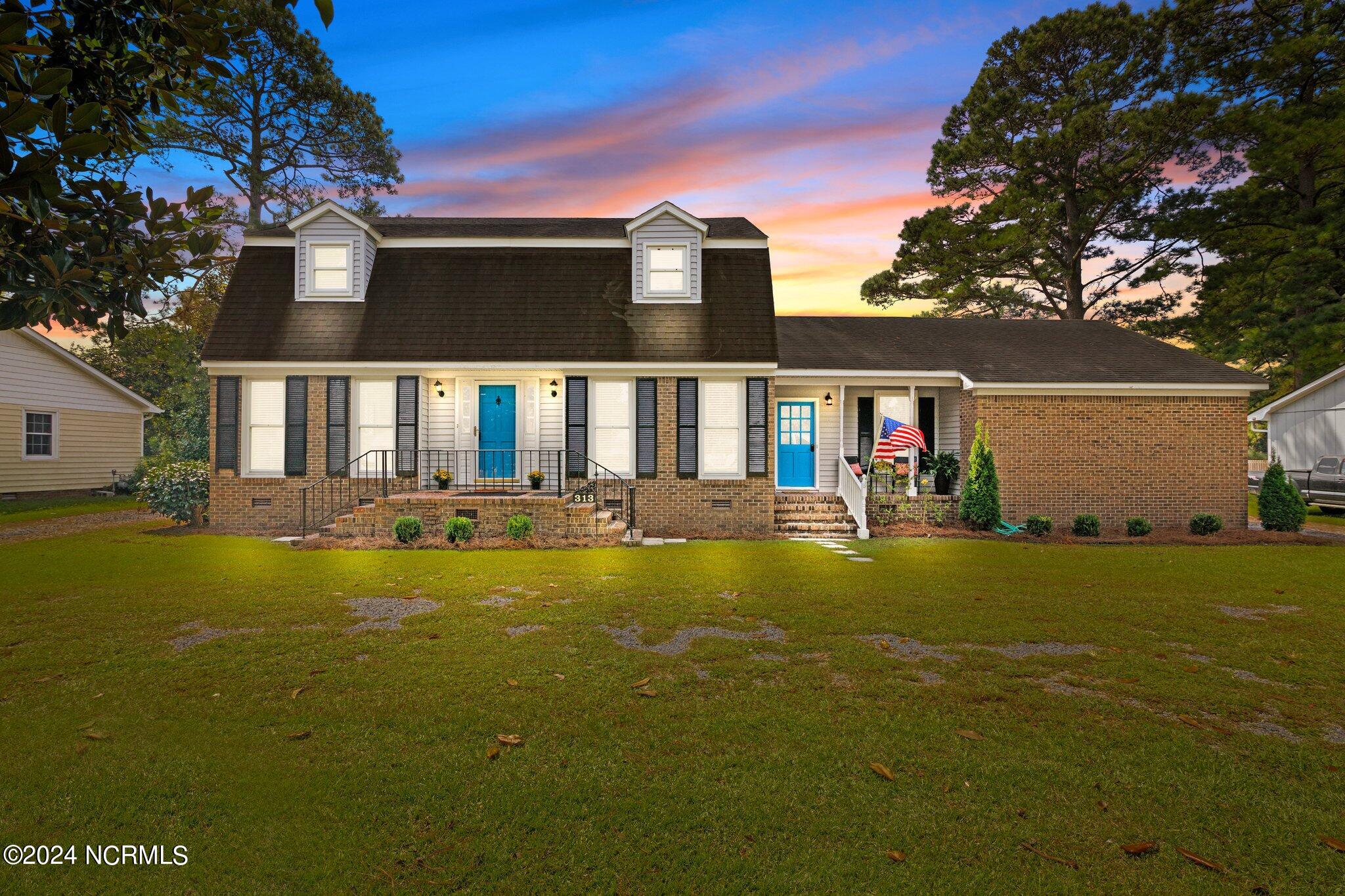 313 Rockledge Road Property Photo 1