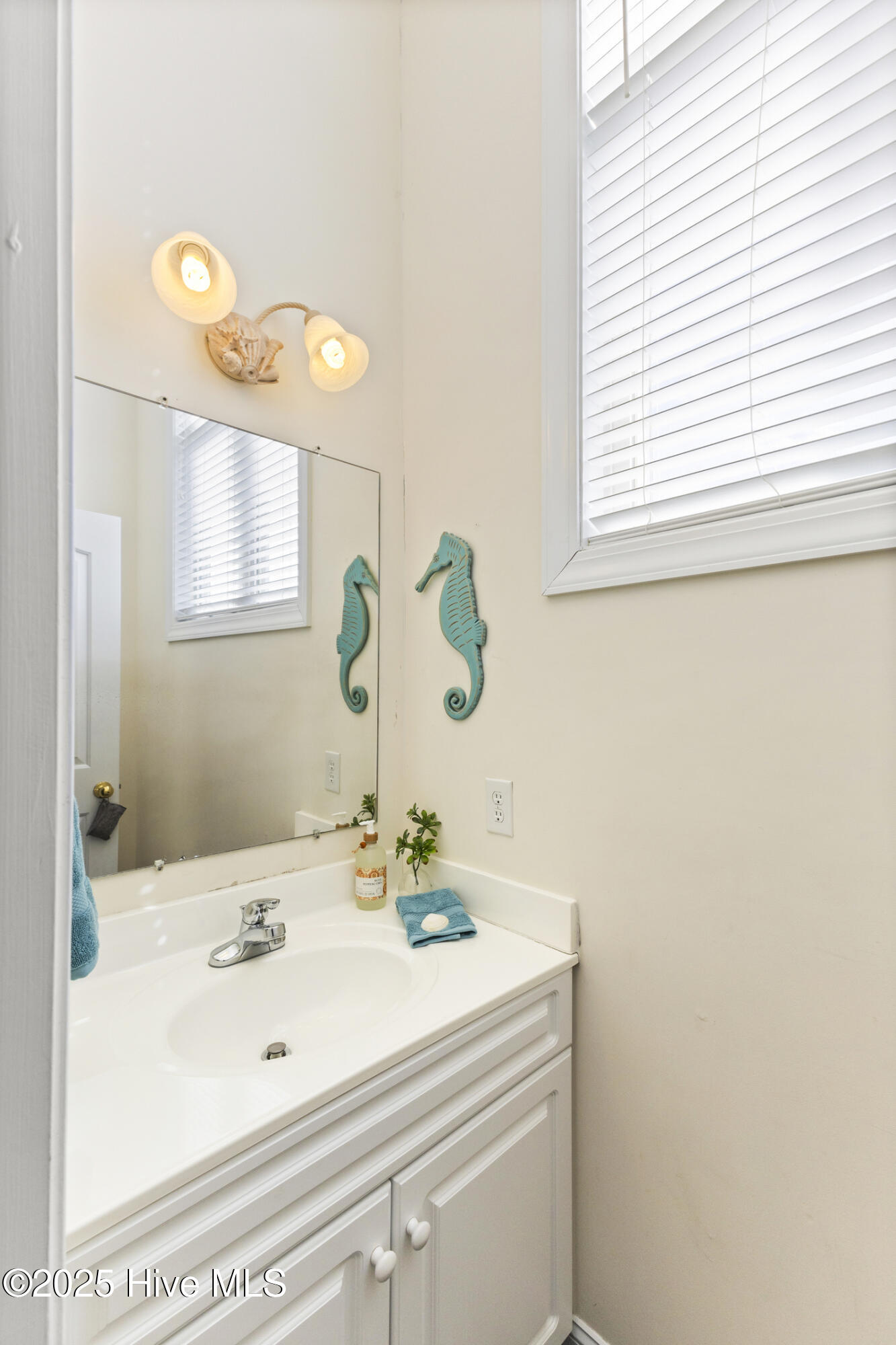 153 Carolina Avenue Property Photo 16
