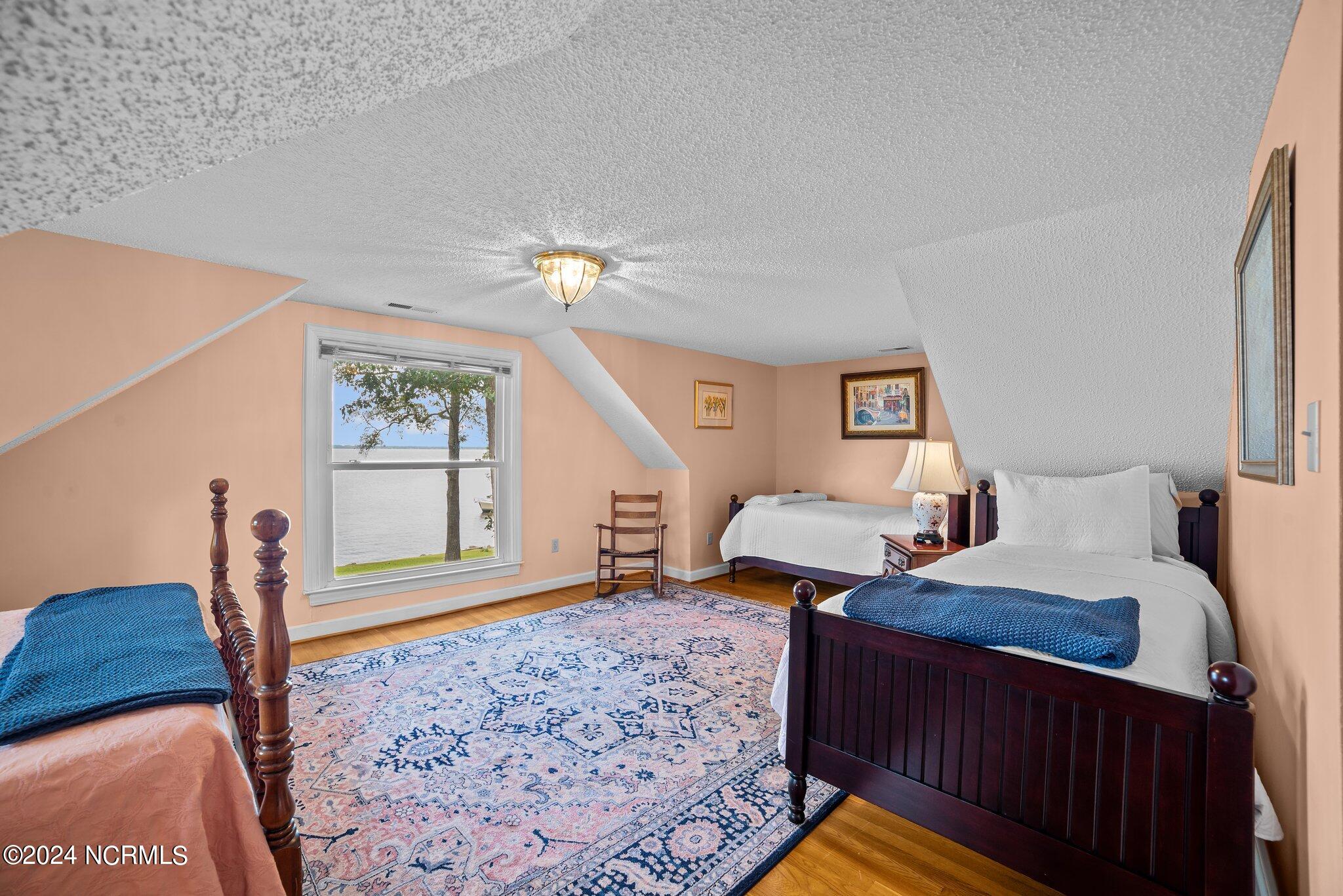87 W North Shore Lane Property Photo 31
