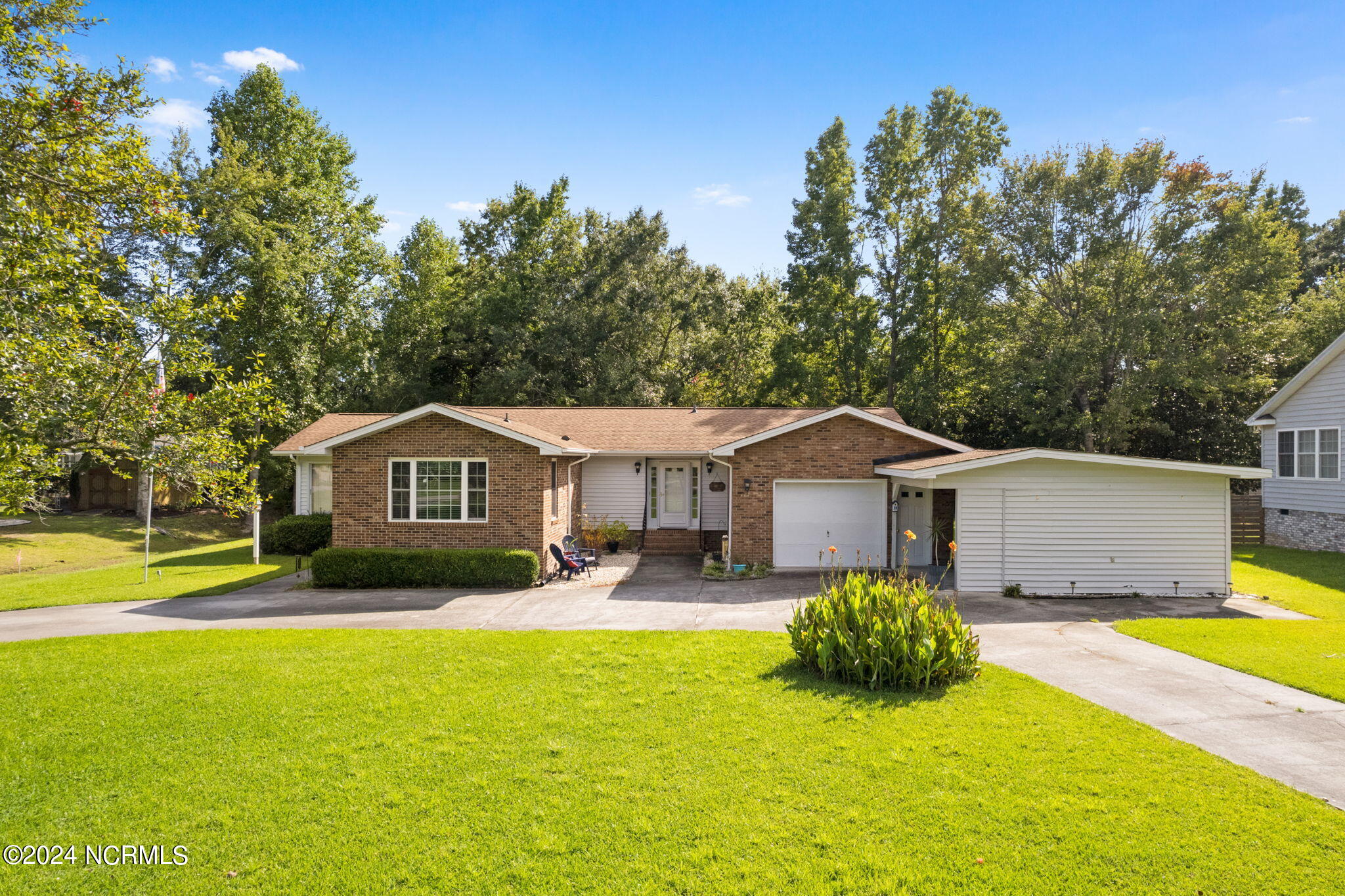 51 Fairway Drive Property Photo