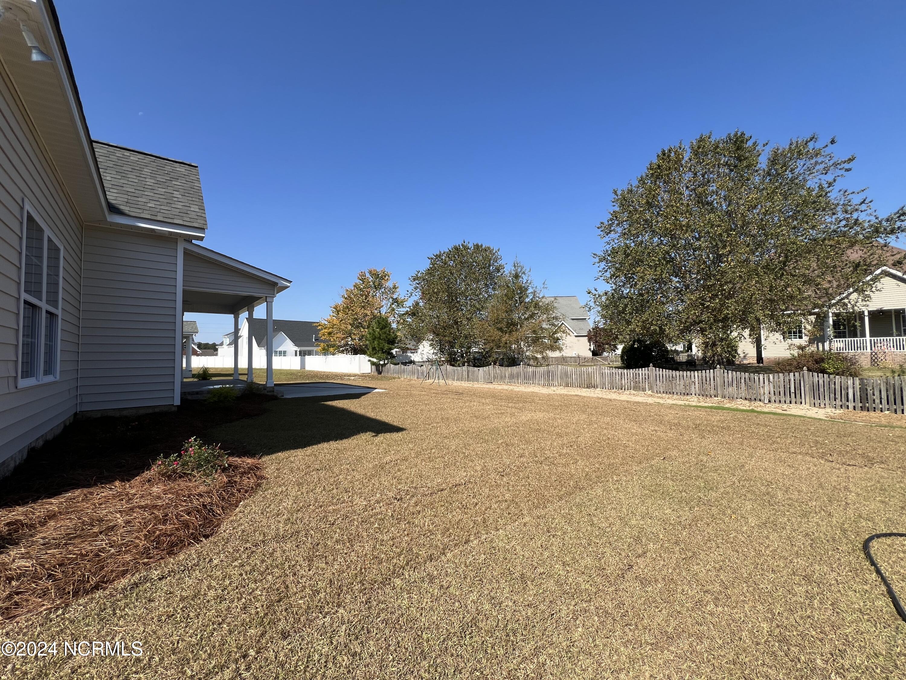 1939 Belles Ferry Court Property Photo 3