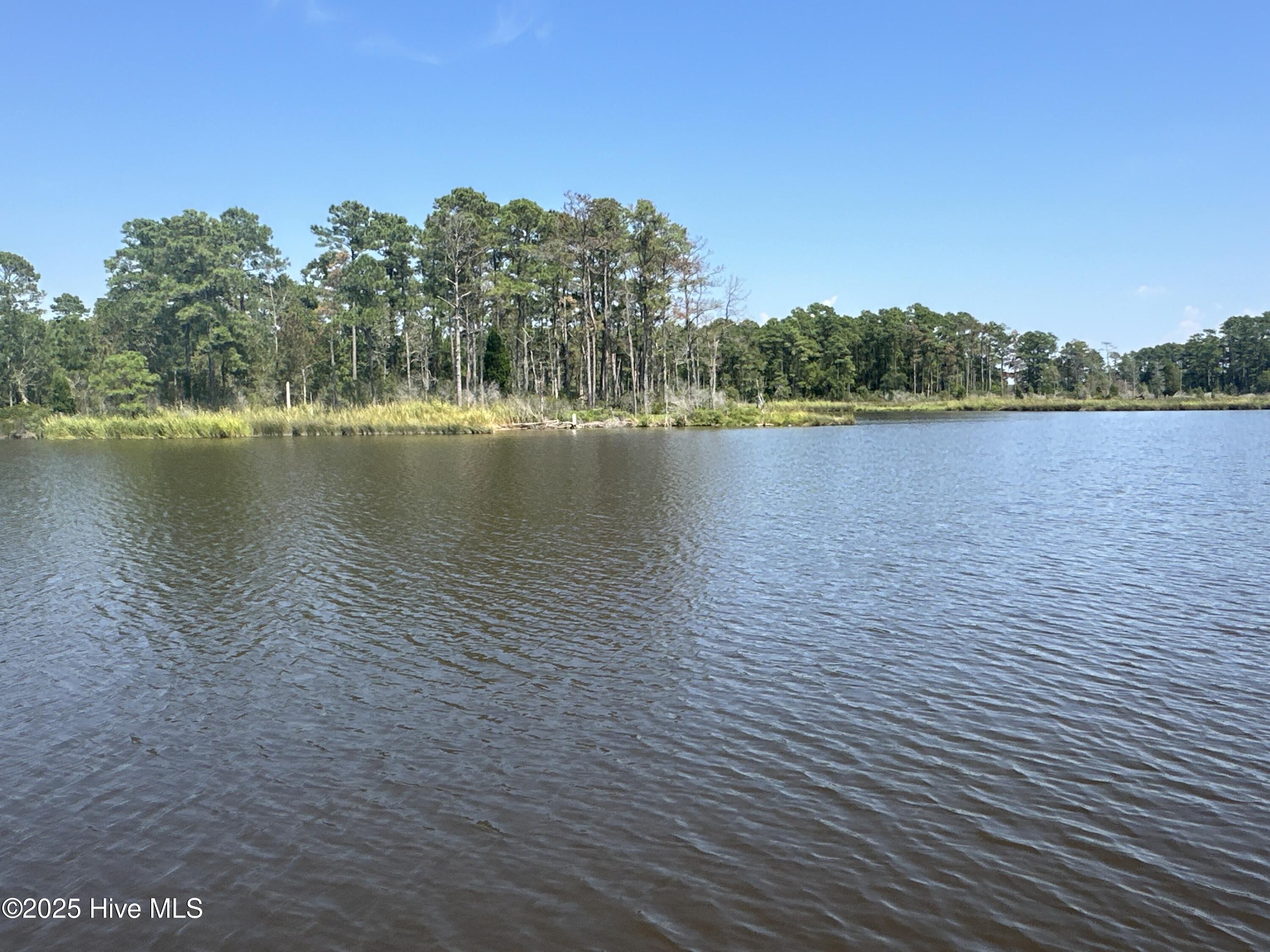 141 Seaview Court Property Photo 20