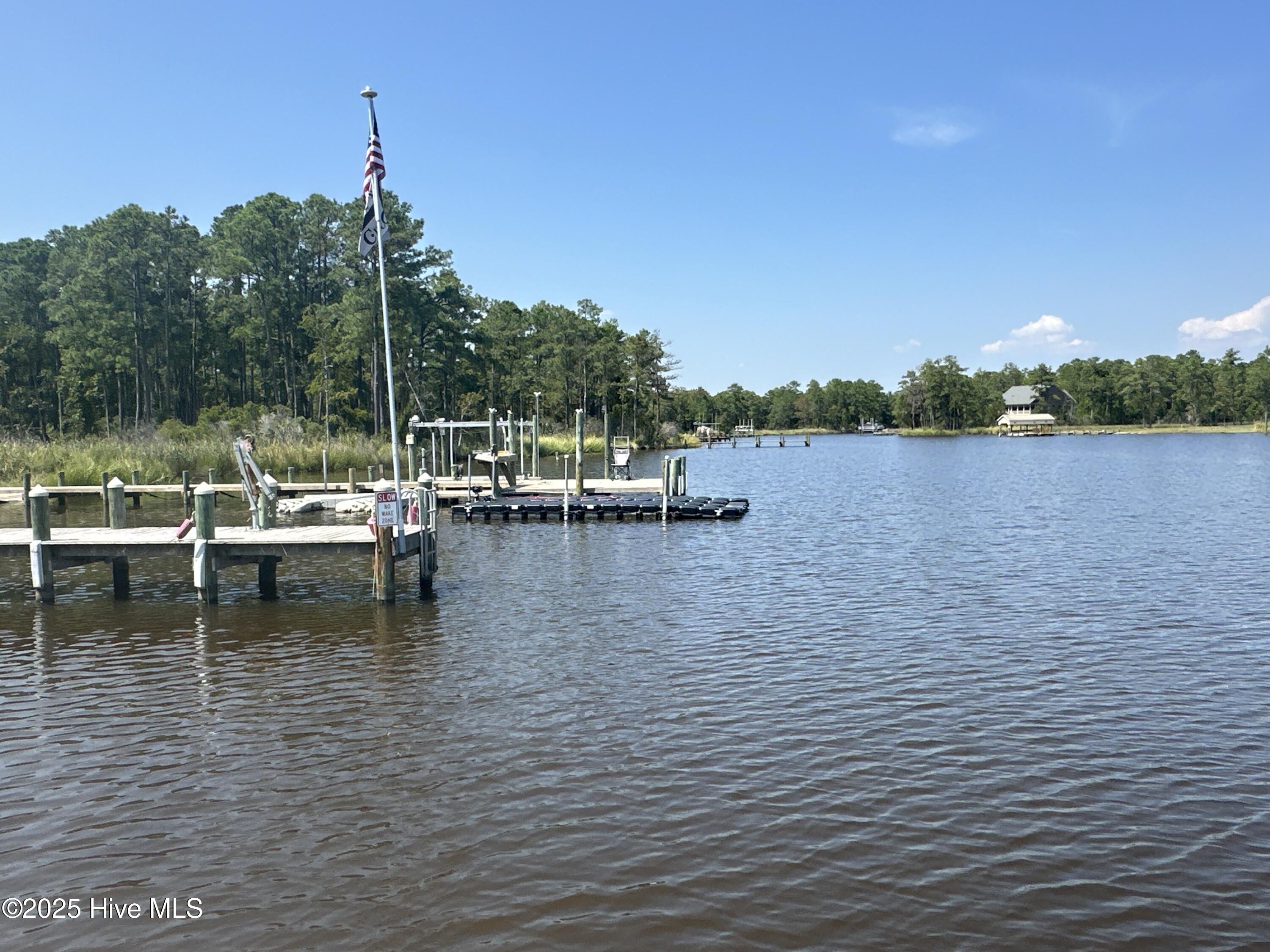 141 Seaview Court Property Photo 22