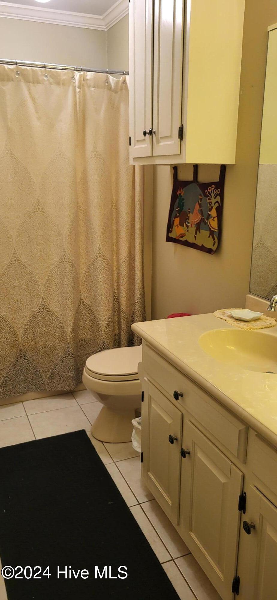 229 Stratford Road Property Photo 7