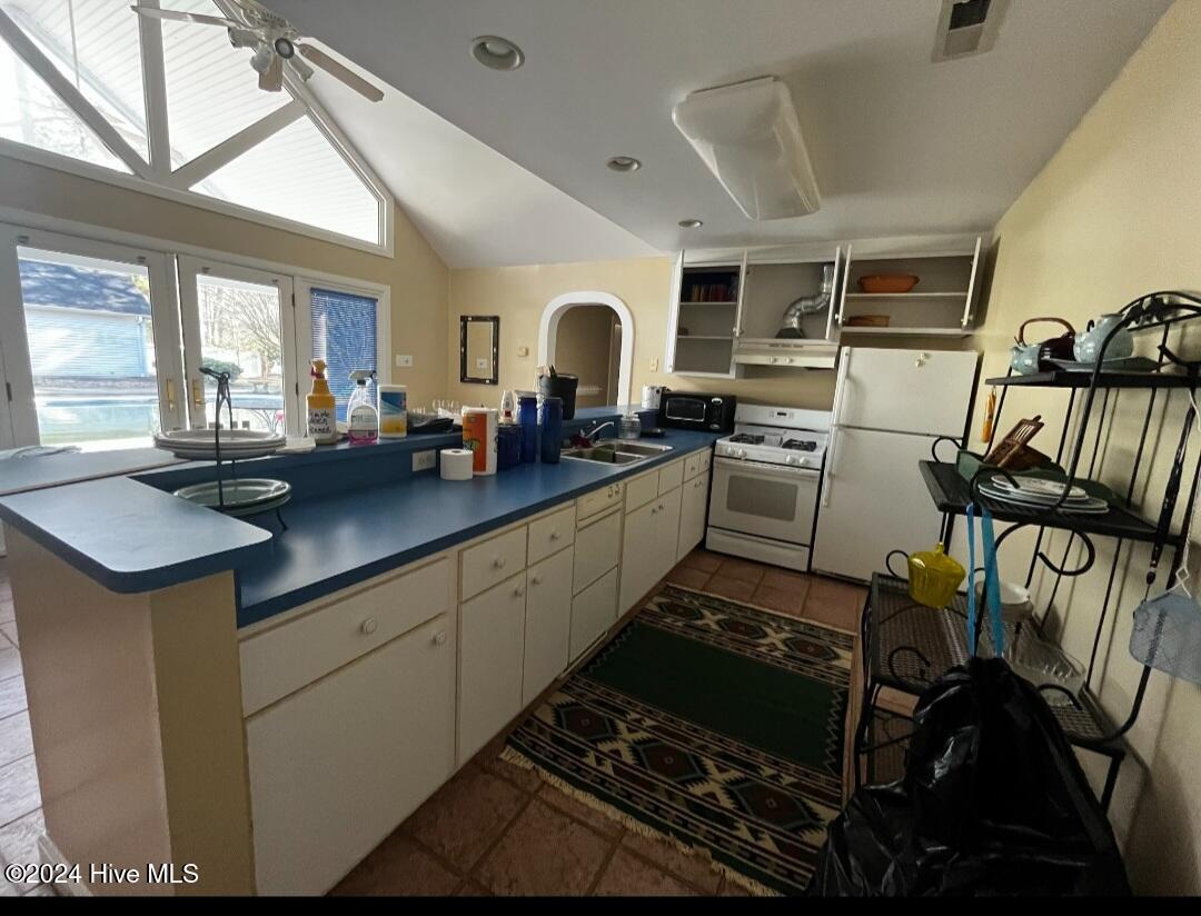 229 Stratford Road Property Photo 11
