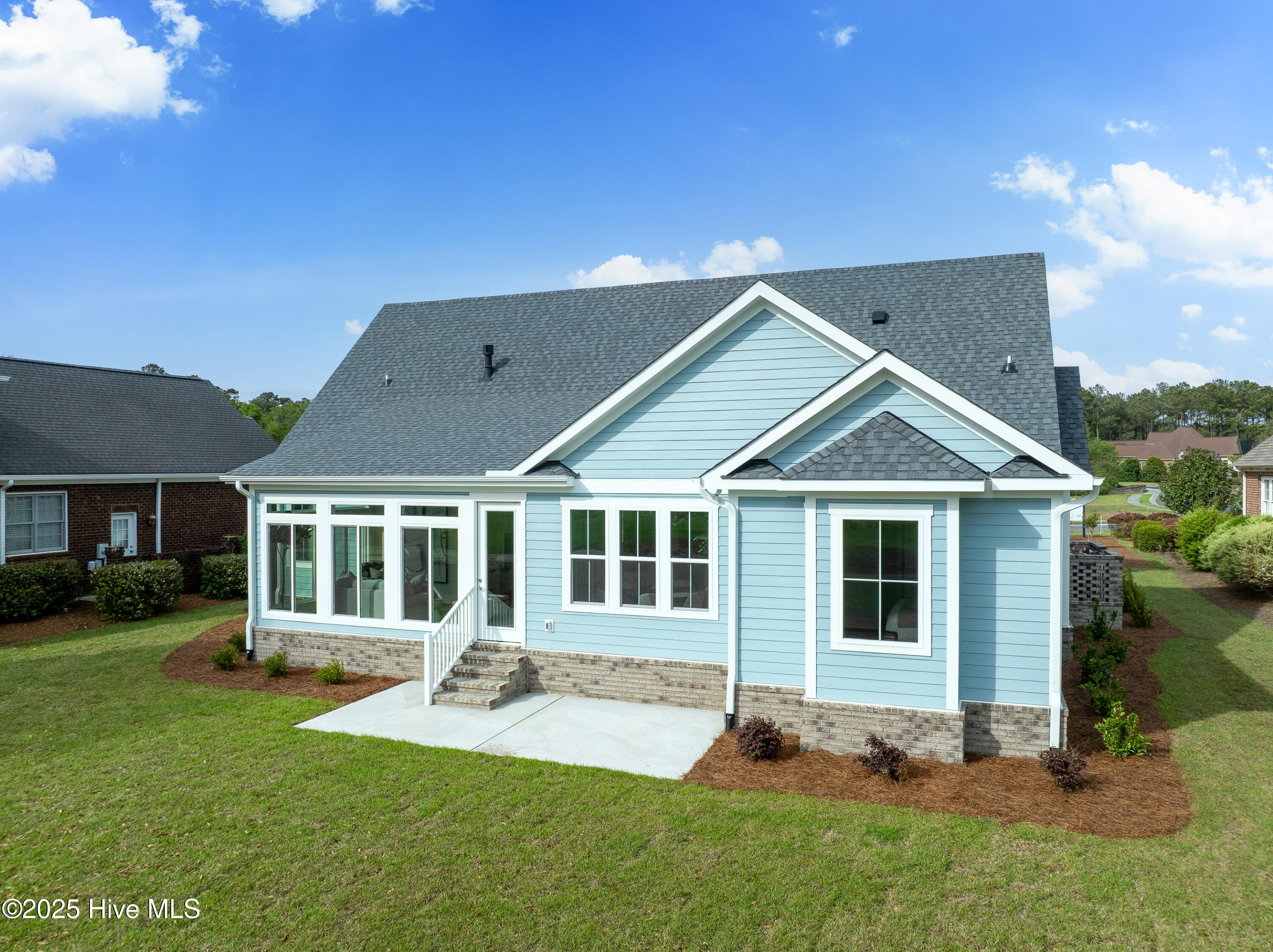 9307 Old Salem Way Property Photo 4