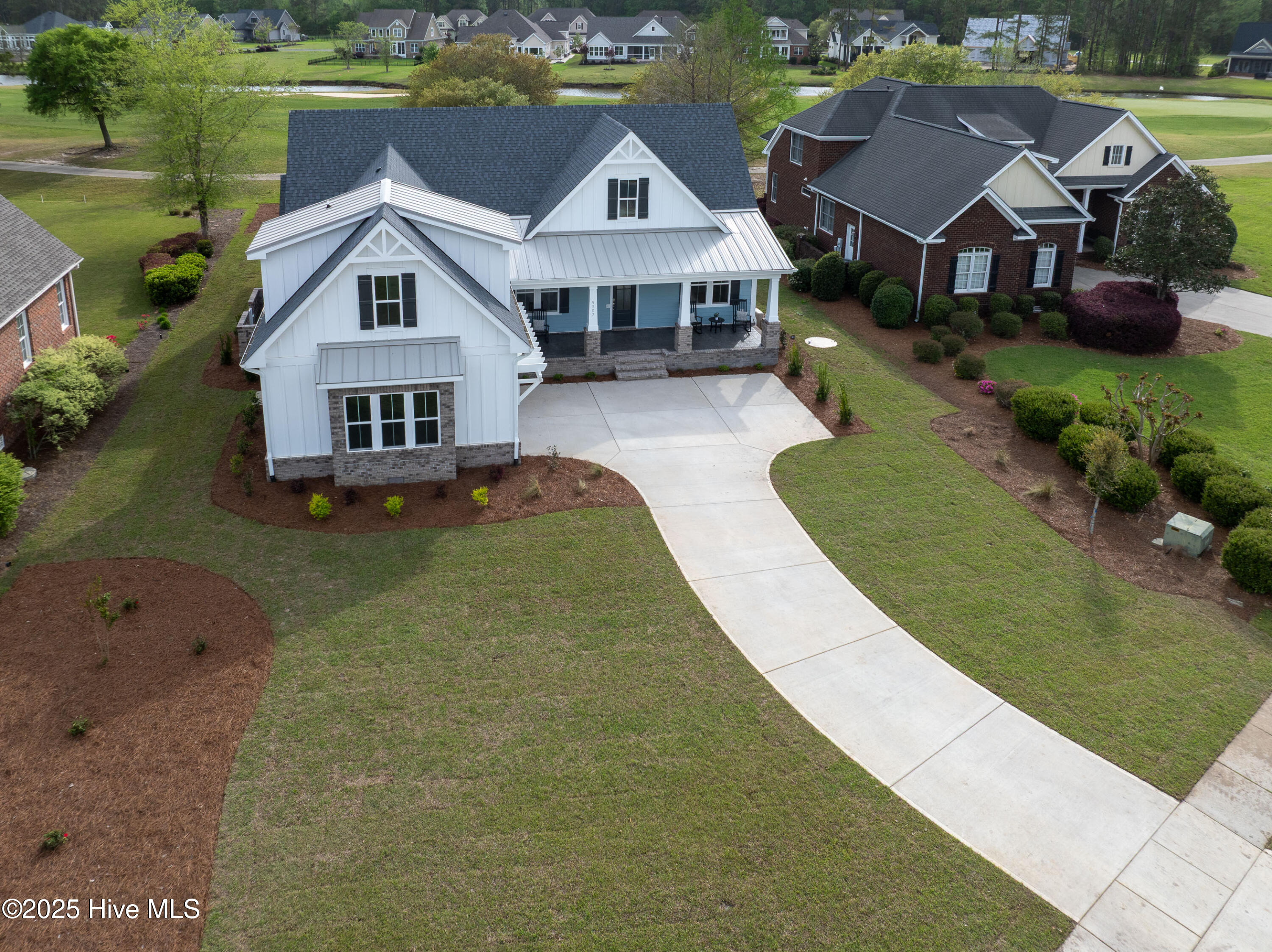 9307 Old Salem Way Property Photo 6