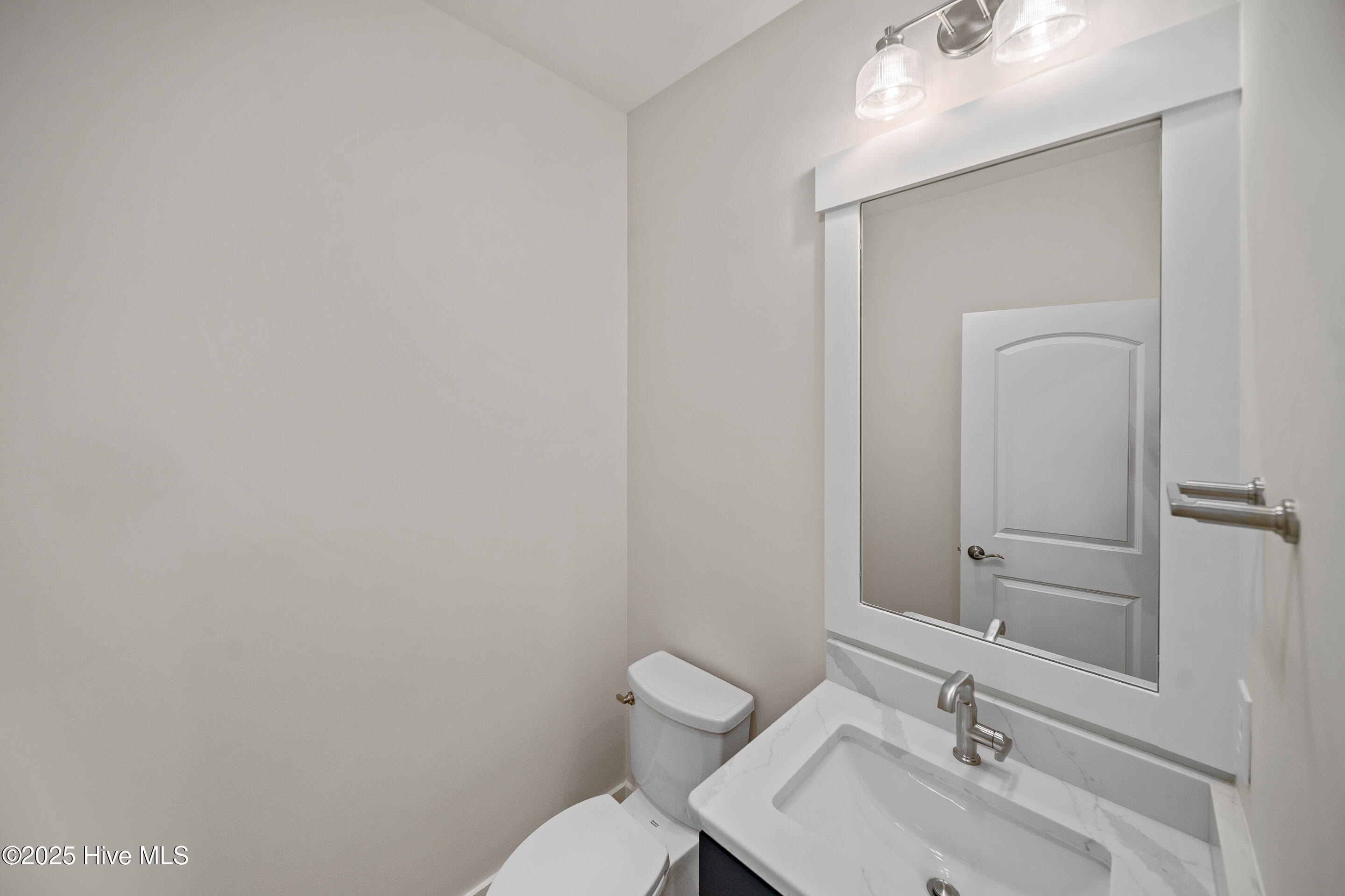 9307 Old Salem Way Property Photo 25