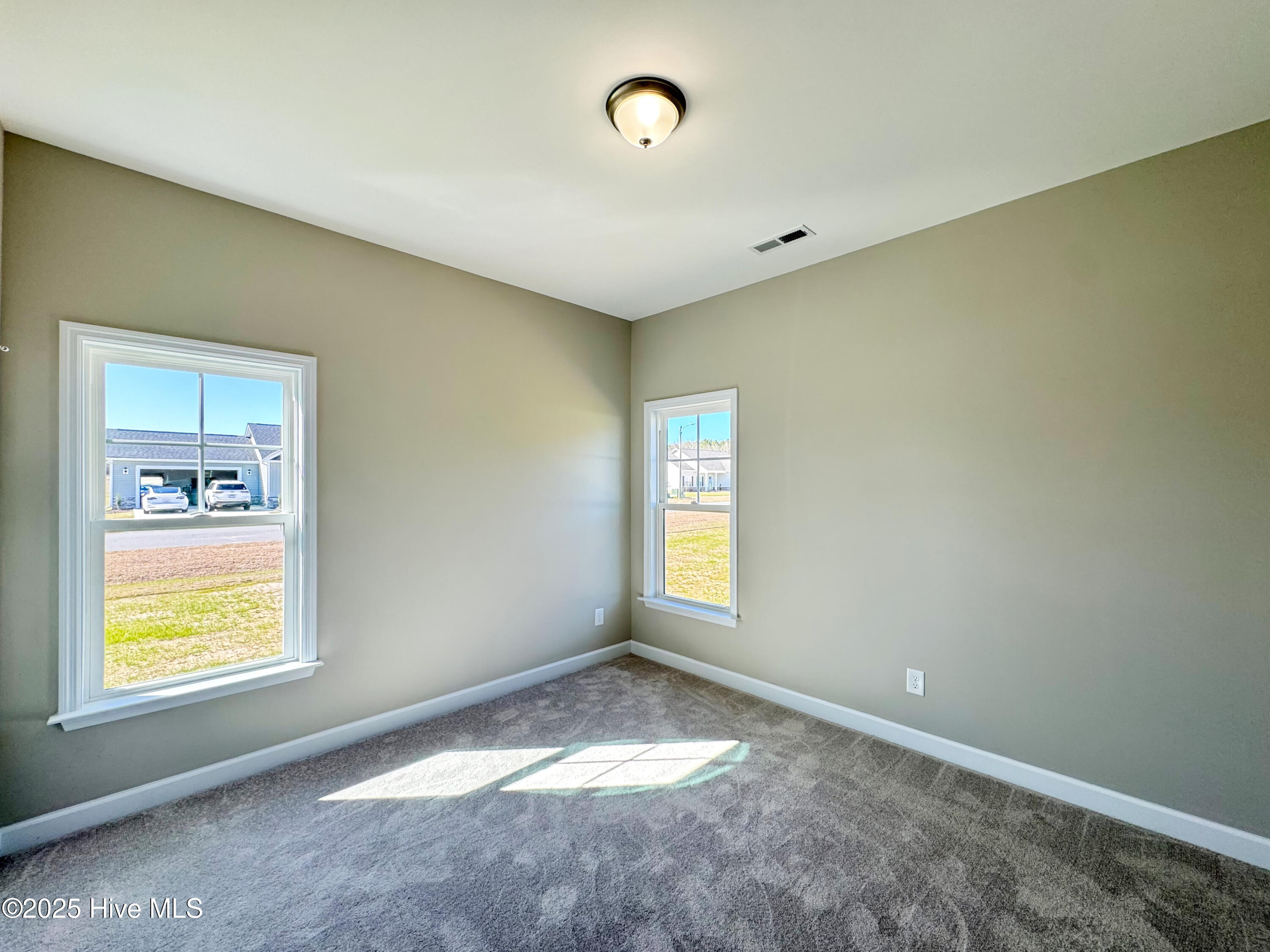 21 Oakbridge Way Property Photo 22