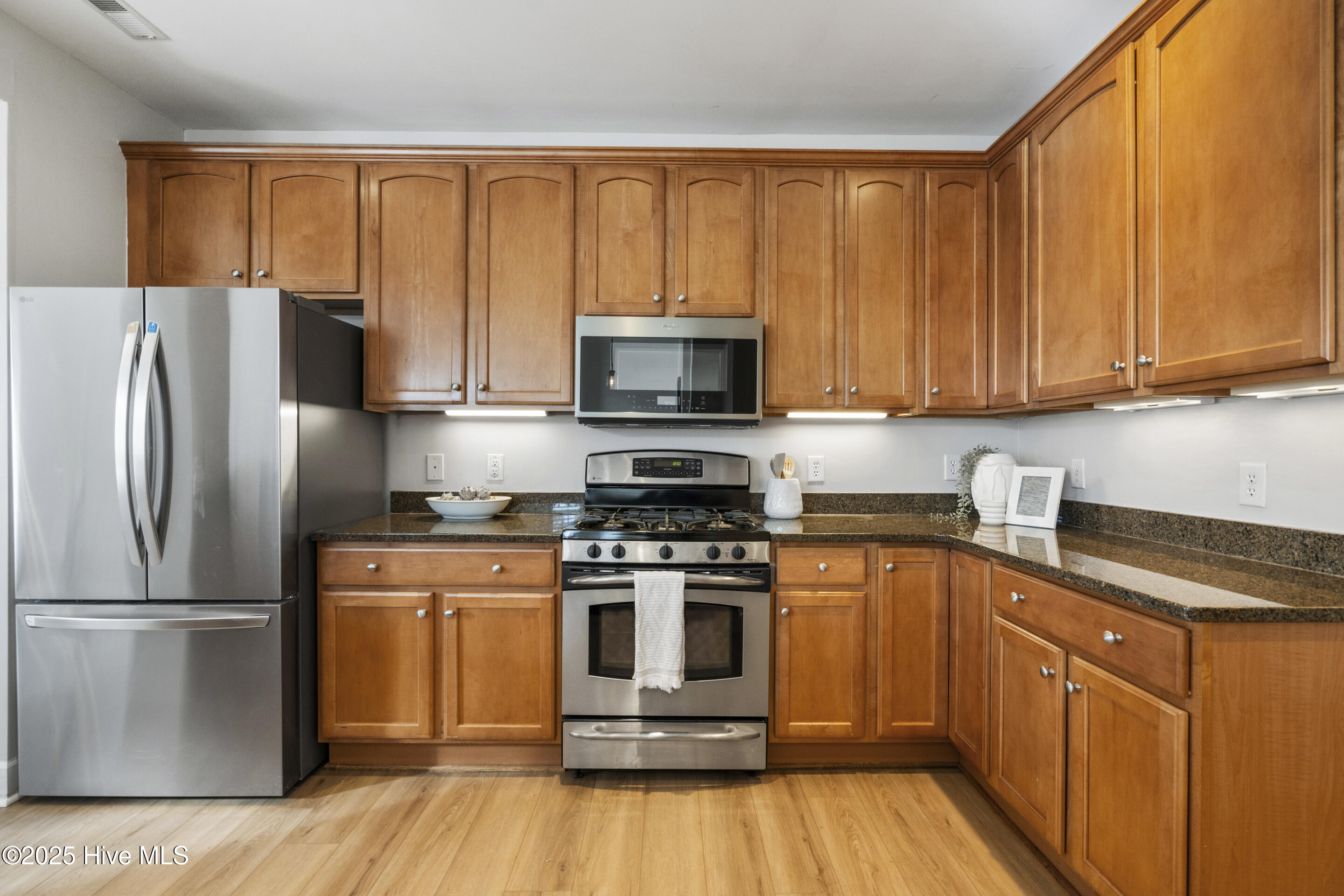 648 Village Park Drive 301 Property Photo 16