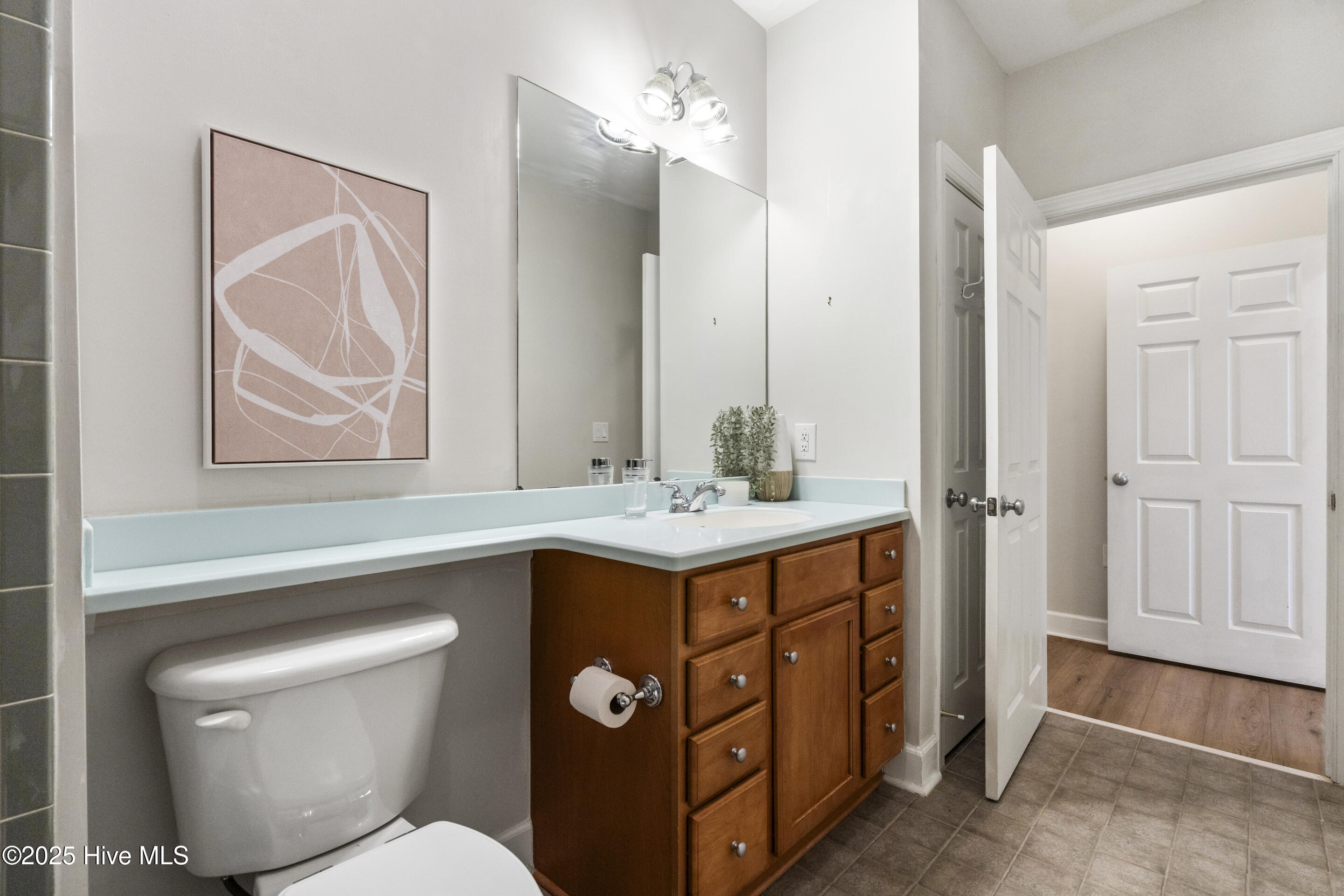 648 Village Park Drive 301 Property Photo 19