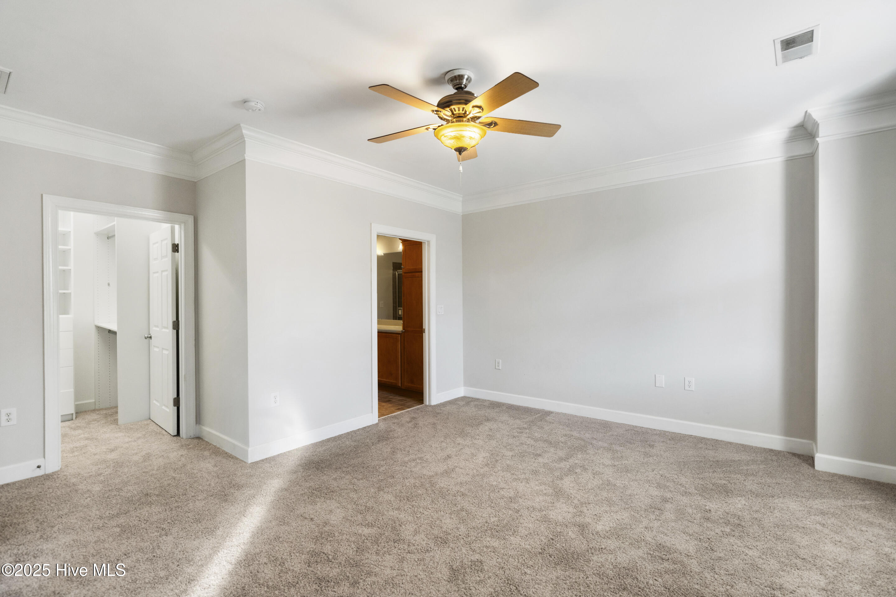 648 Village Park Drive 301 Property Photo 26