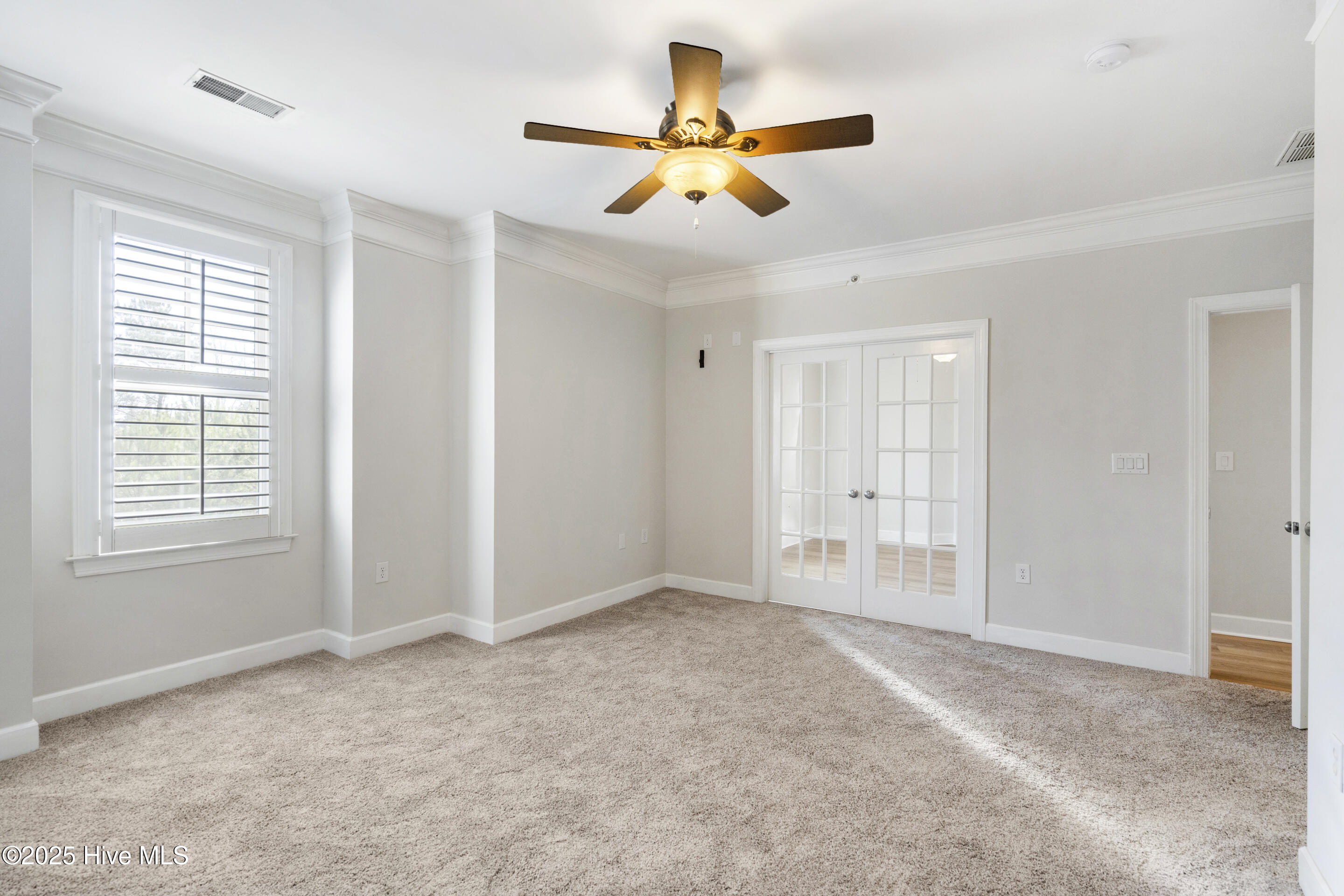648 Village Park Drive 301 Property Photo 27