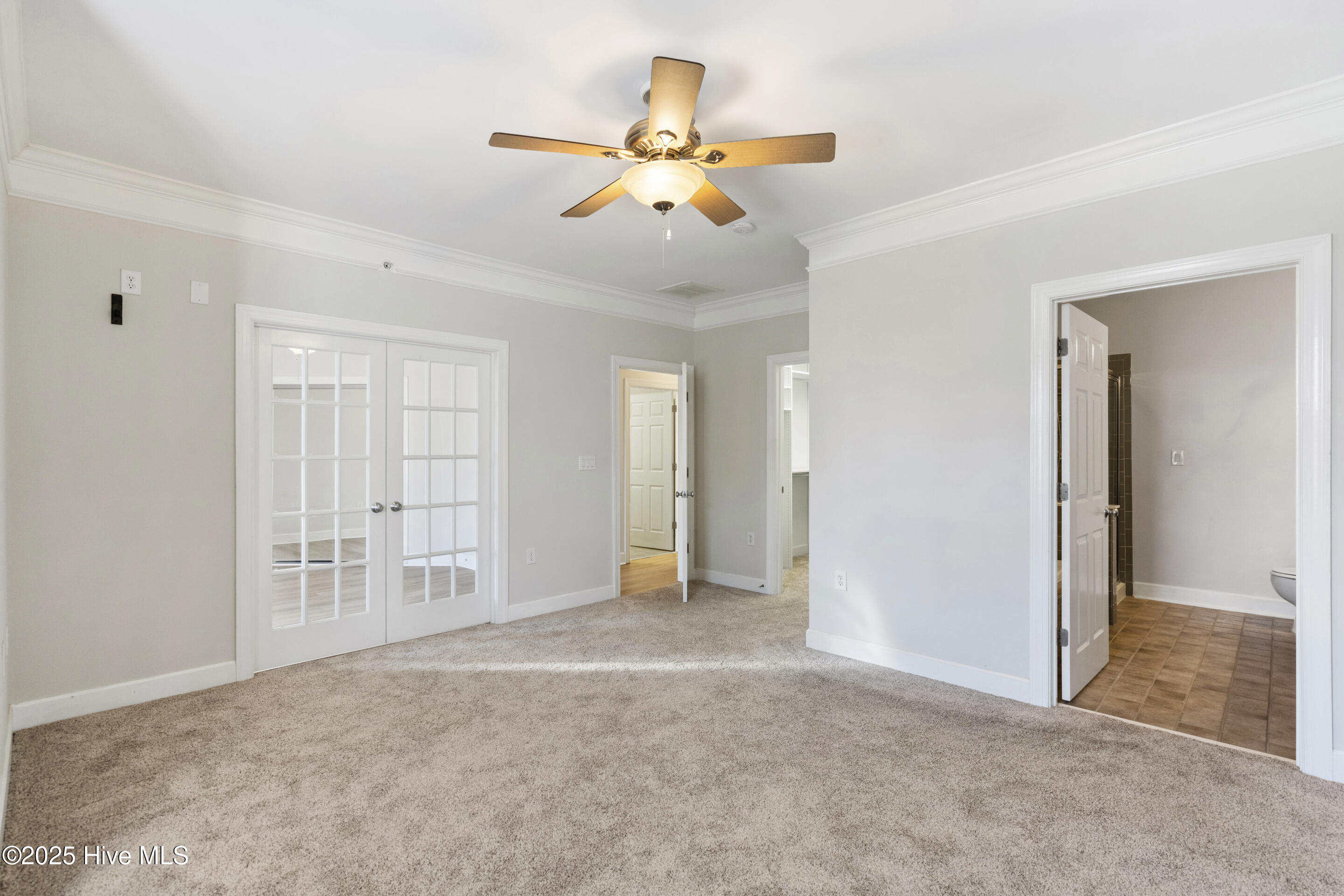 648 Village Park Drive 301 Property Photo 28