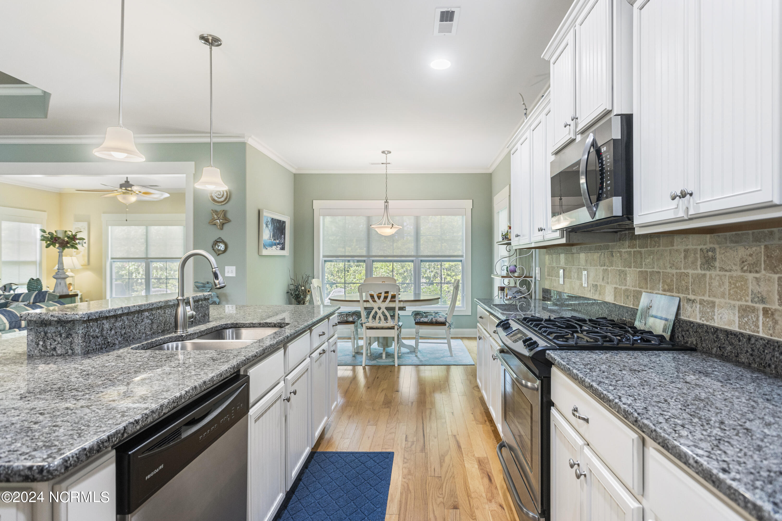 4132 Skeffington Court Property Photo 17