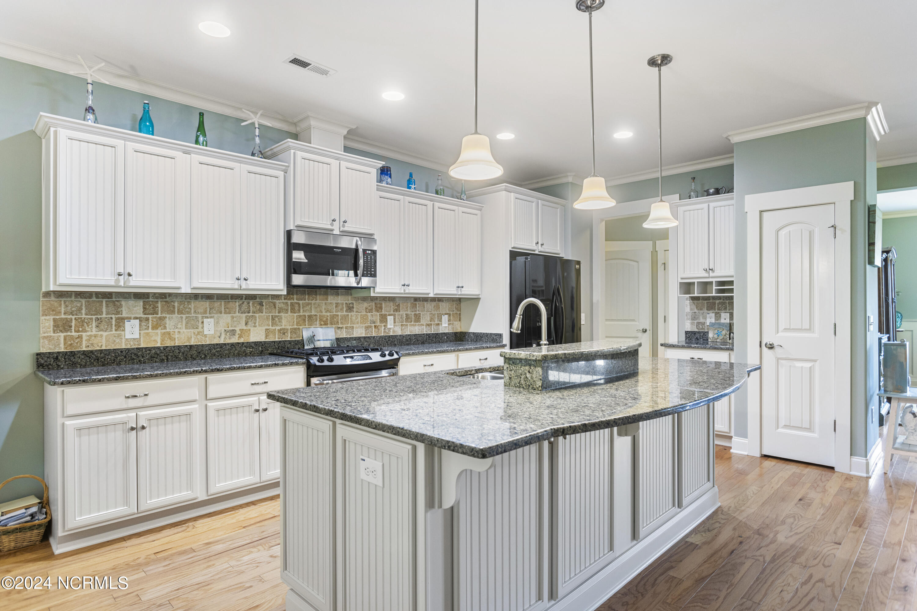 4132 Skeffington Court Property Photo 18